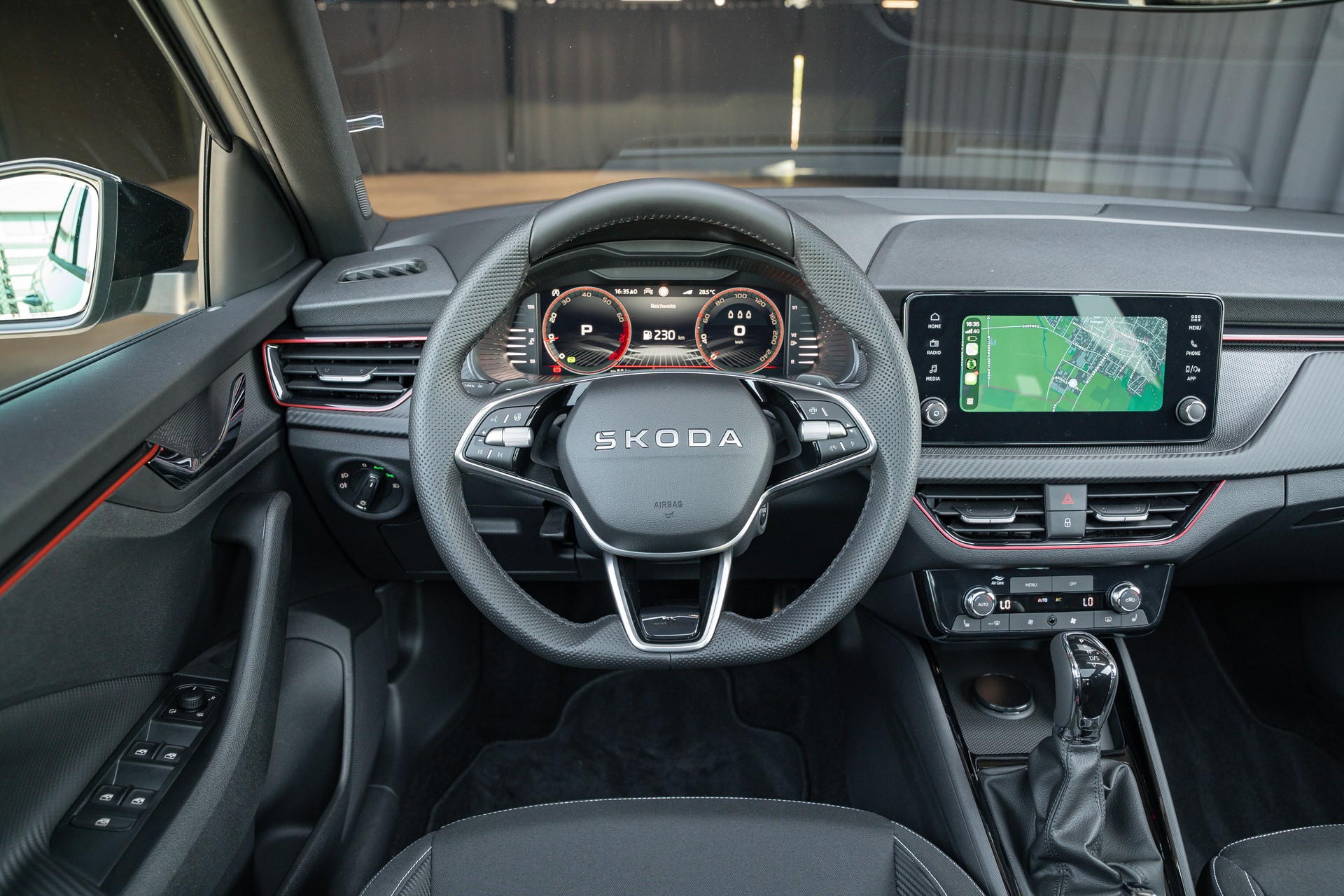 SKODA Scala 1.5 TSI Monte Carlo DSG-image-16