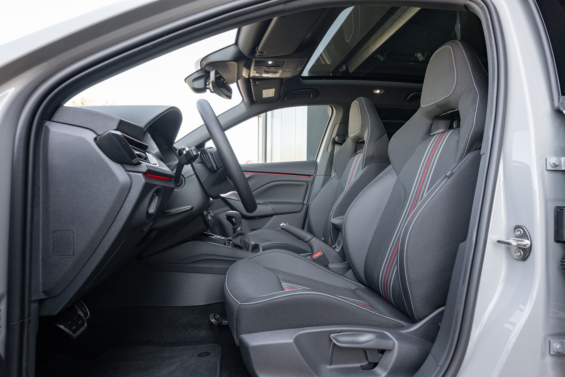 SKODA Scala 1.5 TSI Monte Carlo DSG-image-10