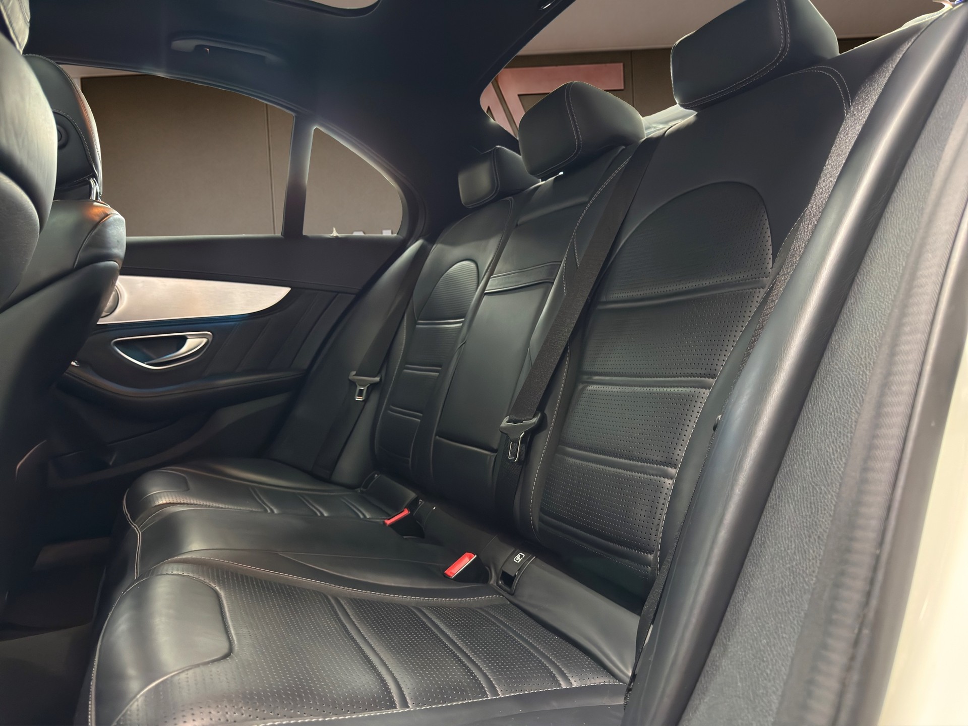 MERCEDES-BENZ C 63 S AMG Speedshift-image-29