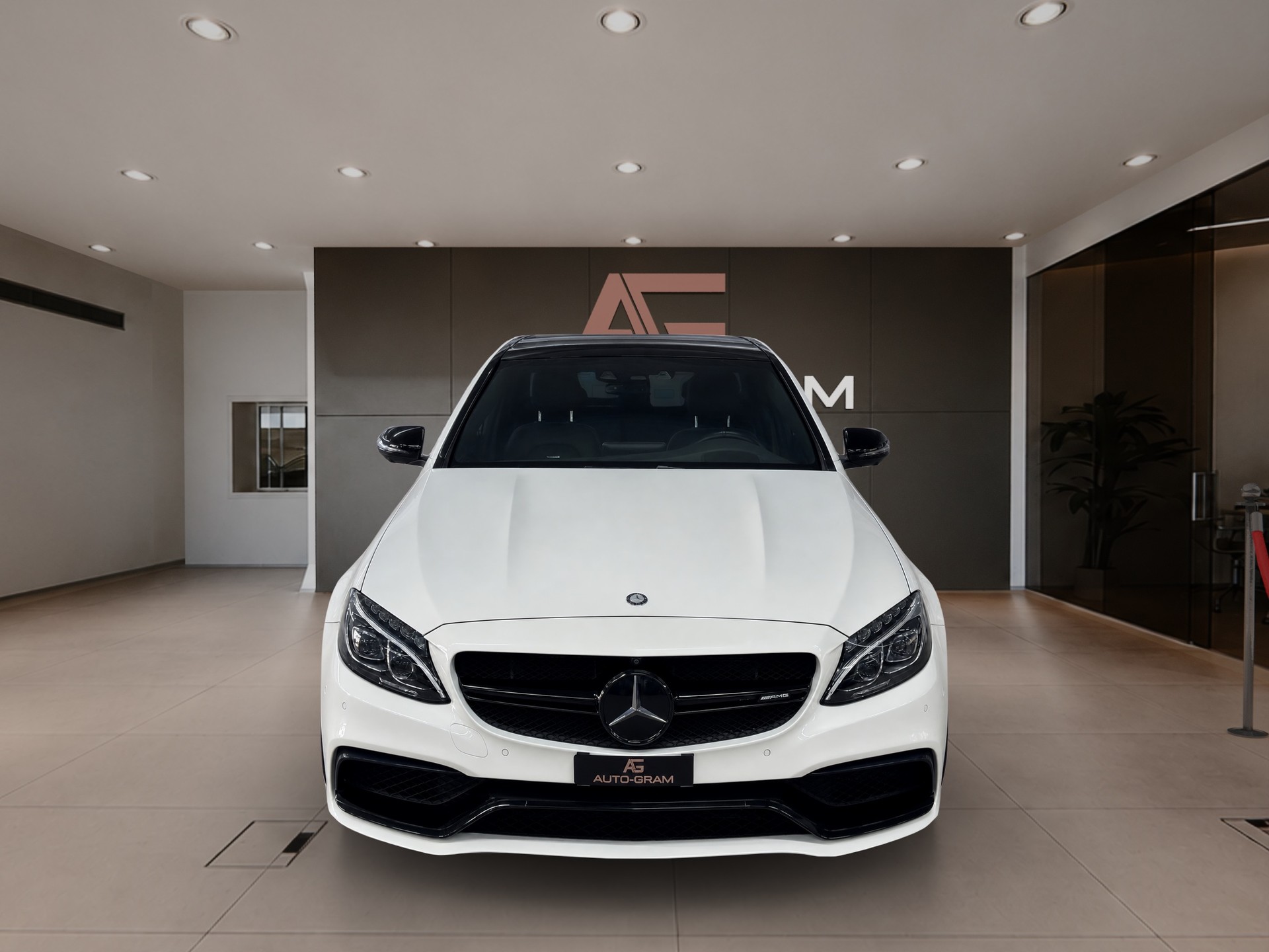 MERCEDES-BENZ C 63 S AMG Speedshift-image-7