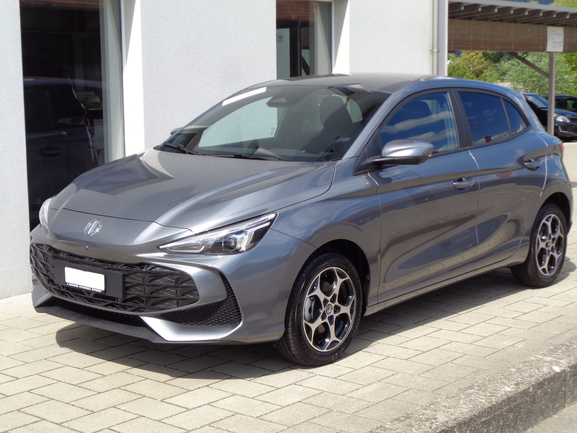 MG 3 1.5 Hybrid Luxury Aut.-showroom-element-3