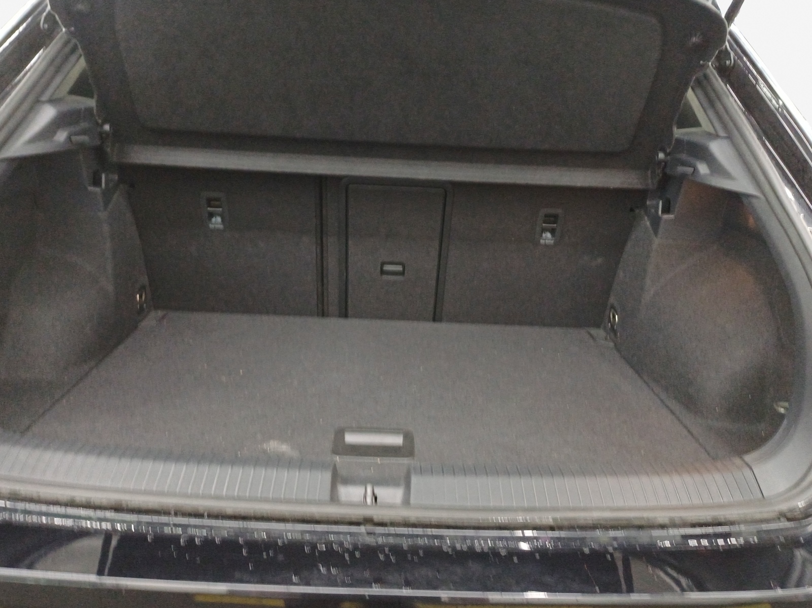 VW T-Roc 1.5 TSI EVO R-Line DSG-image-12