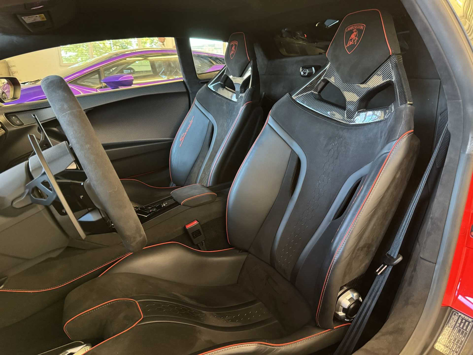 LAMBORGHINI Huracan Sterrato, volle Optionen, Carbon Türpanelen, Telemetrie, 63 Edition, Lamborghini Voll-Garantie bis Feb 2029 / 1 of 1499-image-15