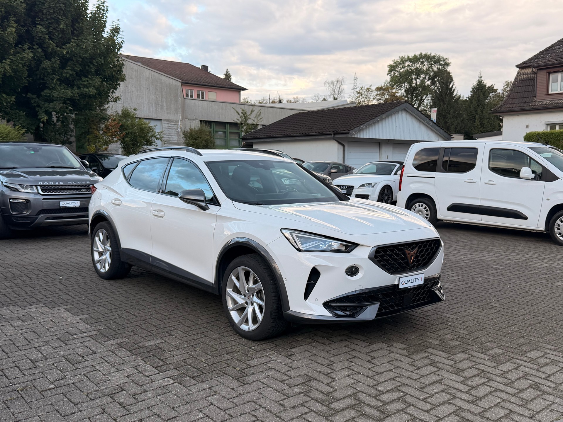 CUPRA Formentor 1.4 e-HYBRID pHEV Allalin DSG-showroom-element-1