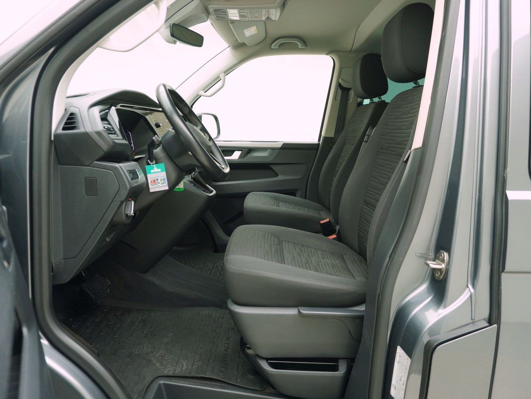 VW T6 Multivan 2.0 TDI DSG Comfortline 4Motion-image-9