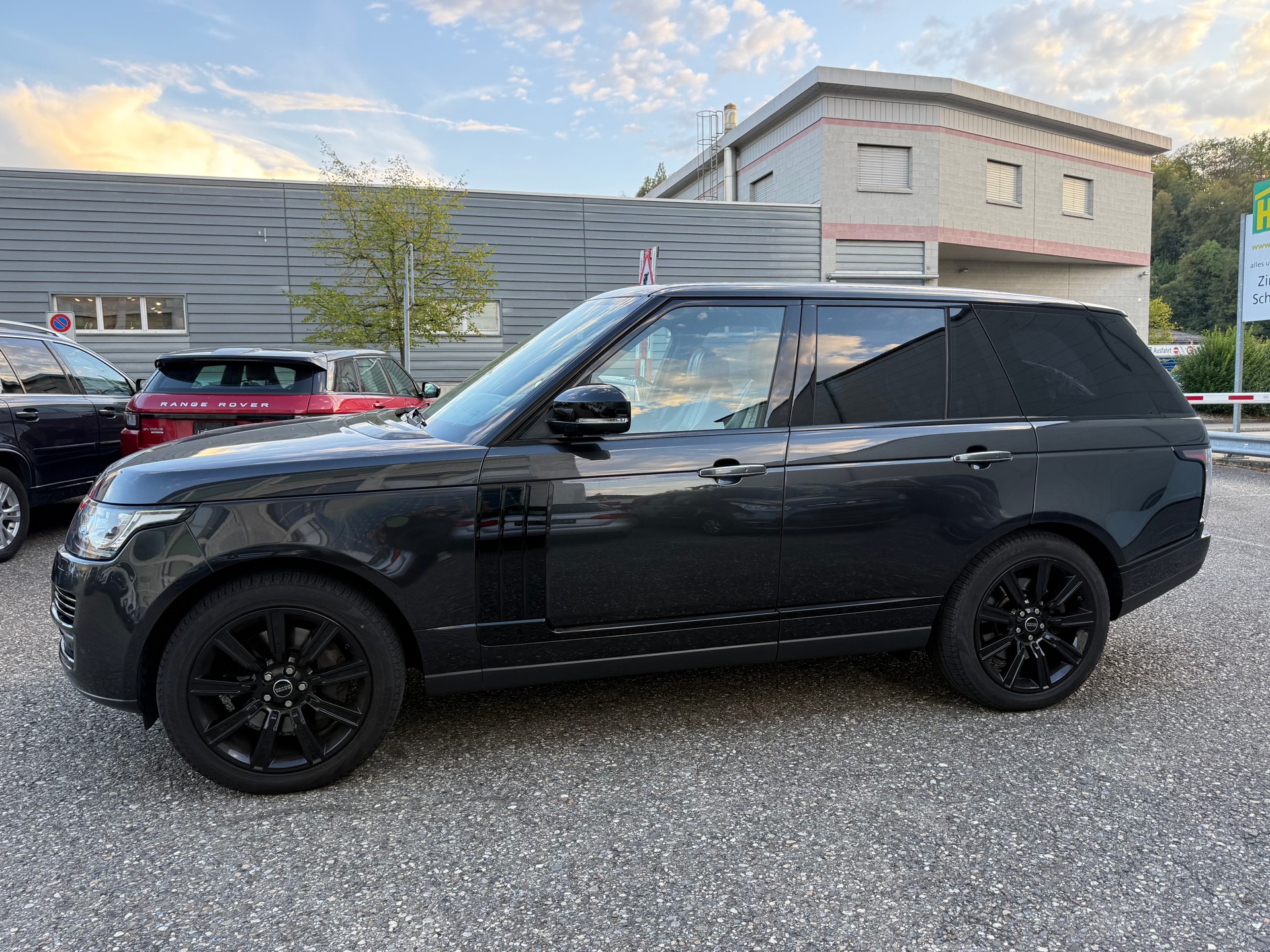 LAND ROVER Range Rover 4.4 SDV8 Autobiography Automatic
