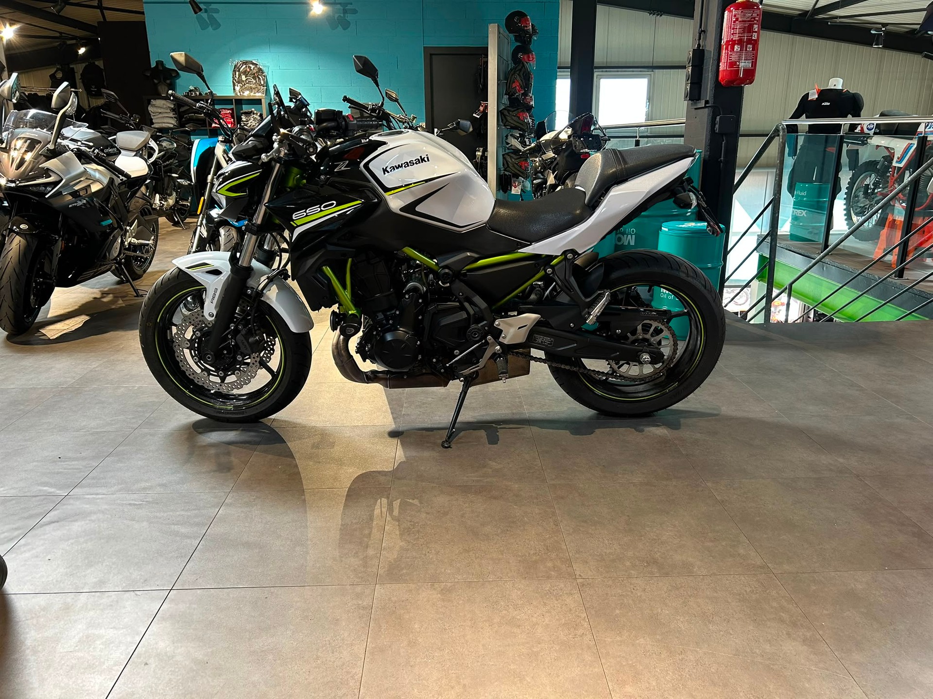 KAWASAKI Z 650 (35kW)-image-1