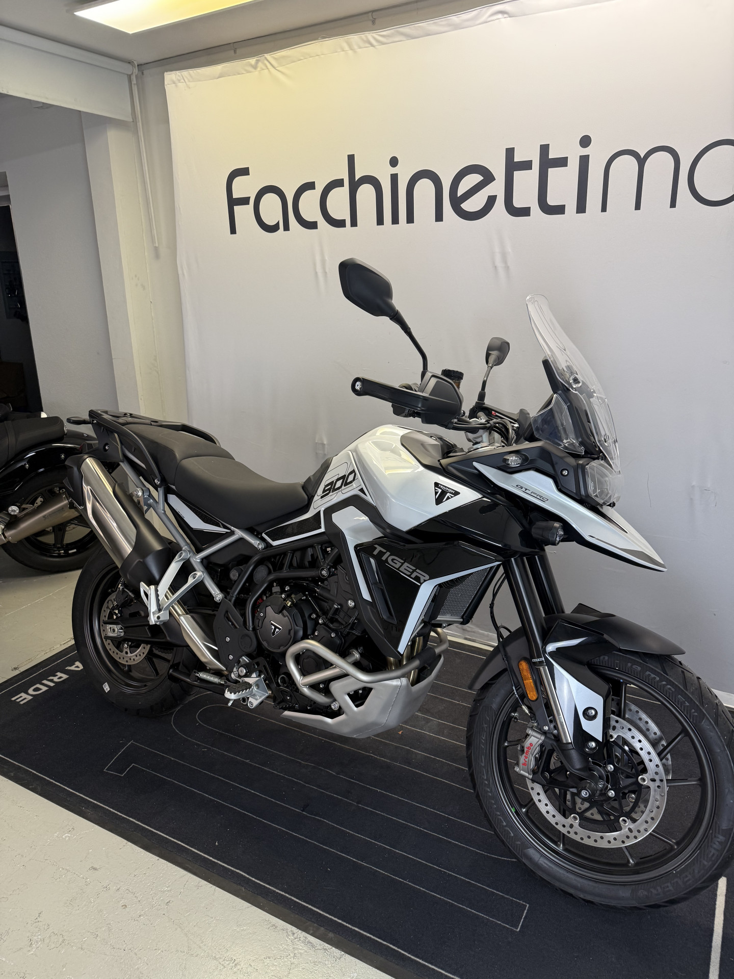 TRIUMPH Tiger 900 GT Pro-image-3