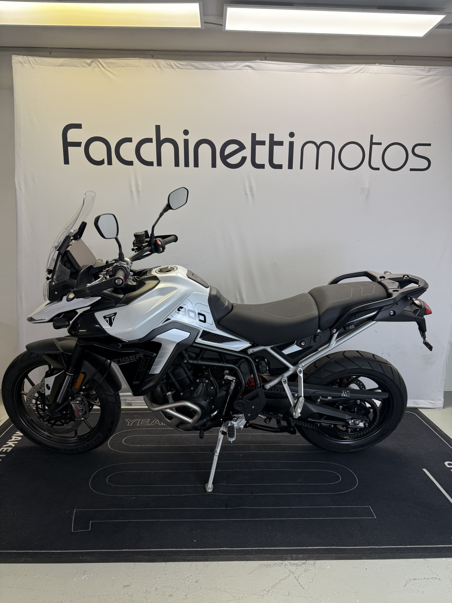 TRIUMPH Tiger 900 GT Pro-image-2