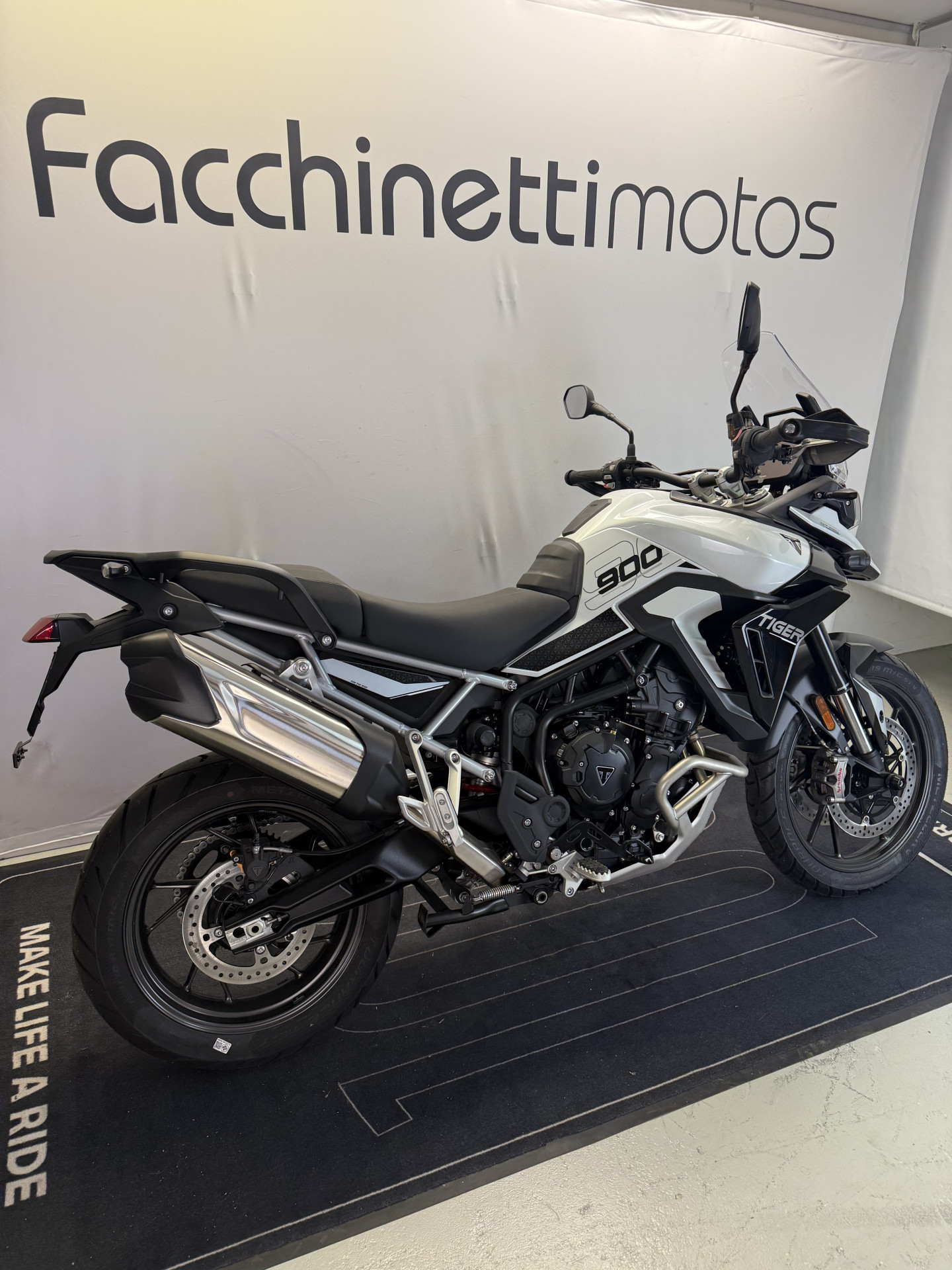 TRIUMPH Tiger 900 GT Pro-image-4