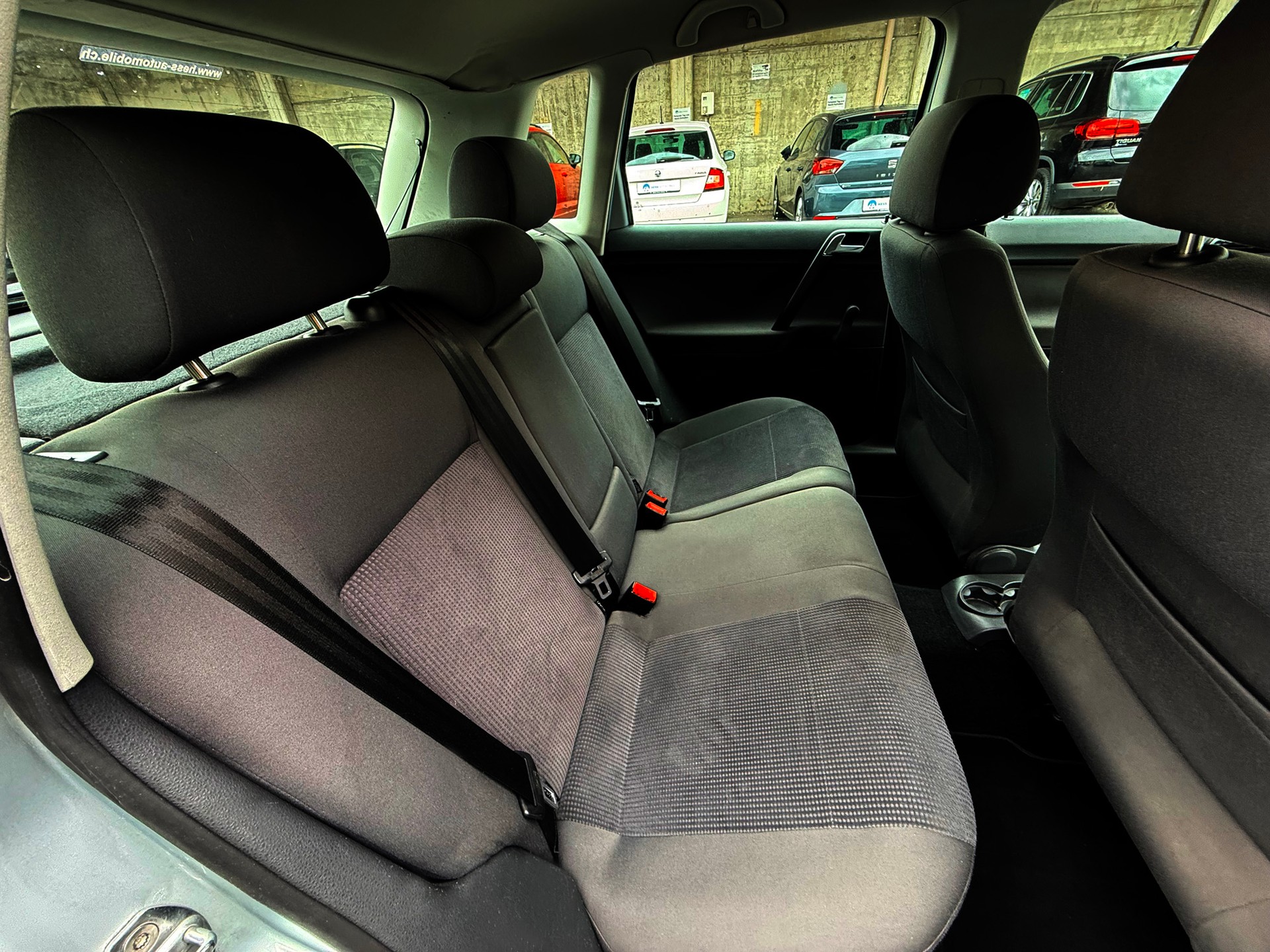 VW Polo 1.4 16V Trendline Automatic-image-20