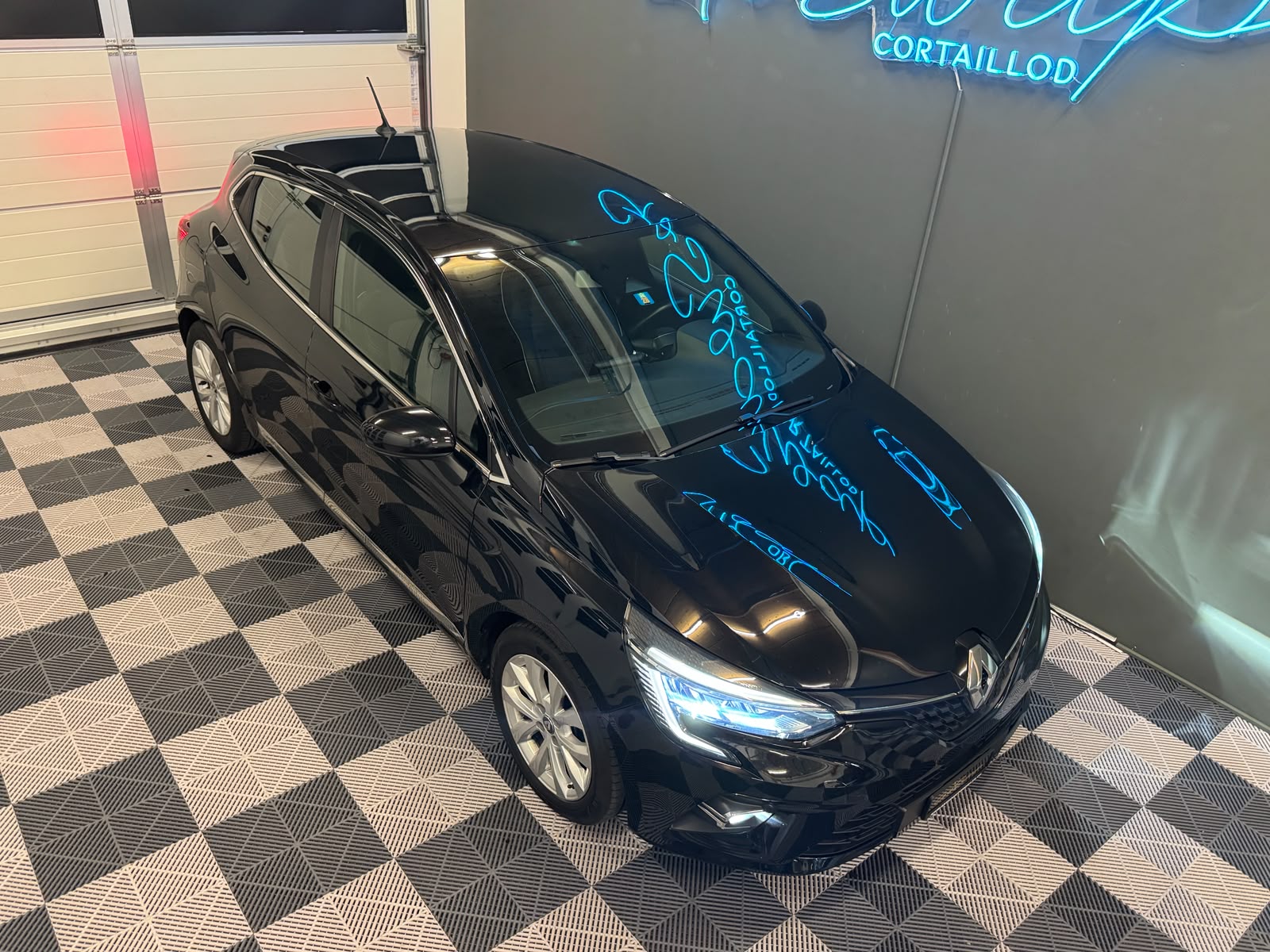 RENAULT Clio 1.0 Intens-image-6