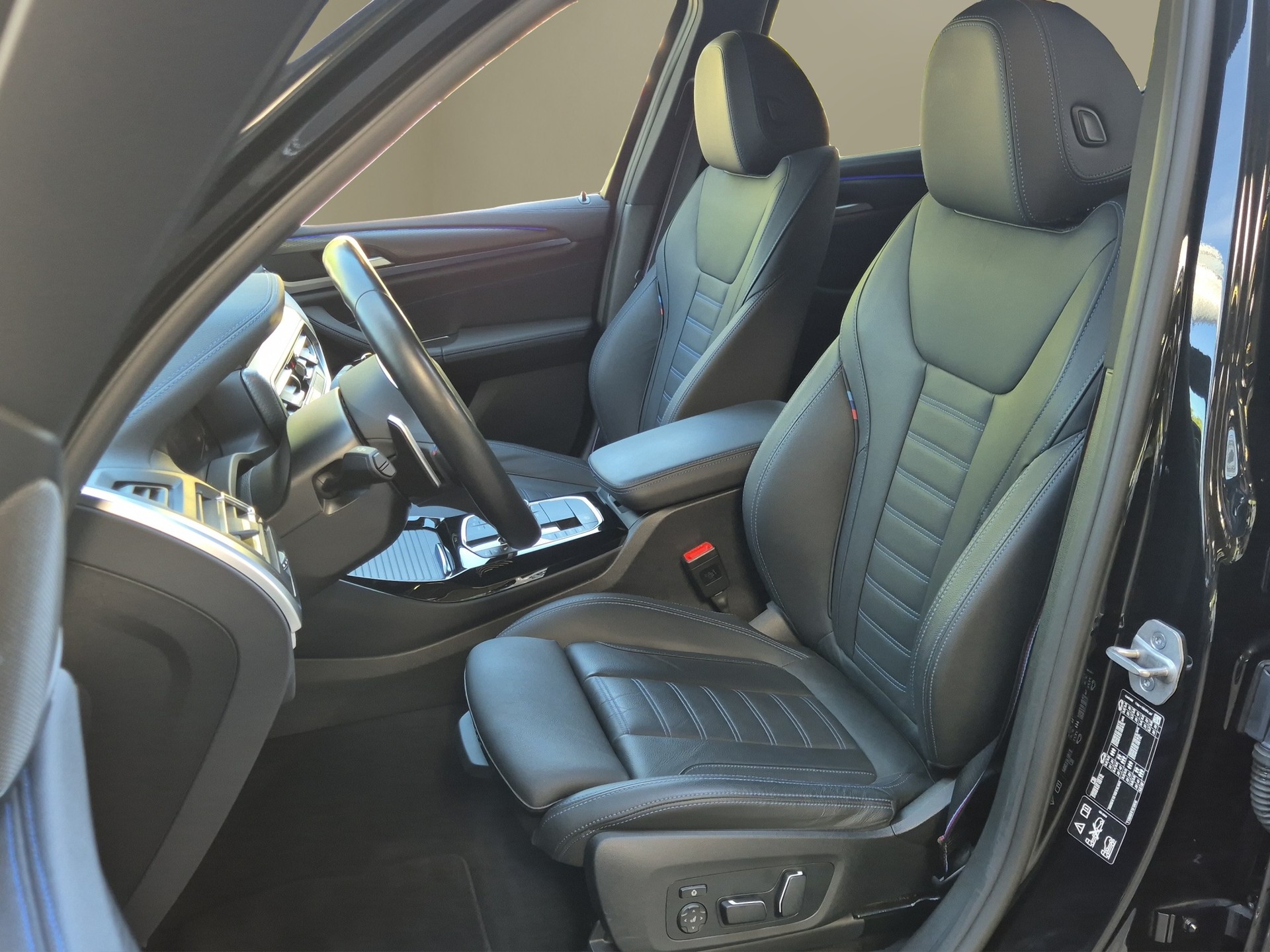 BMW X3 M40i-image-8