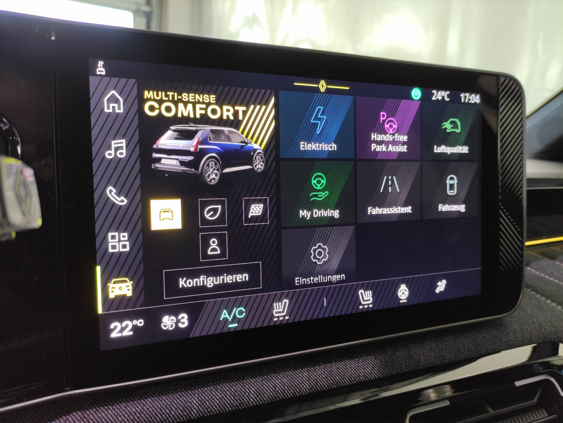 RENAULT R5 E-Tech Comfort Range techno-image-11