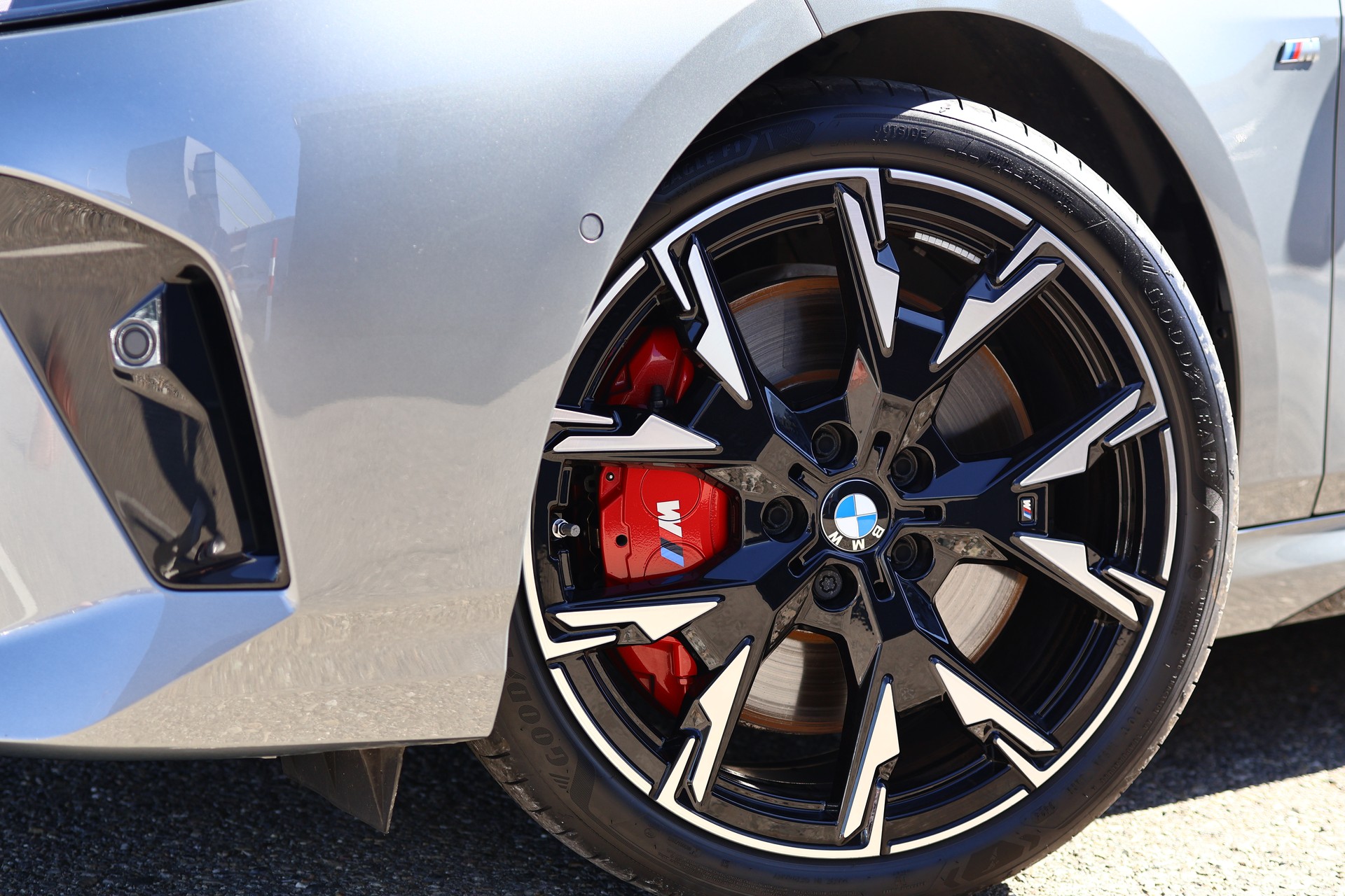 BMW 118d Steptronic M Sport Pro-showroom-element-2