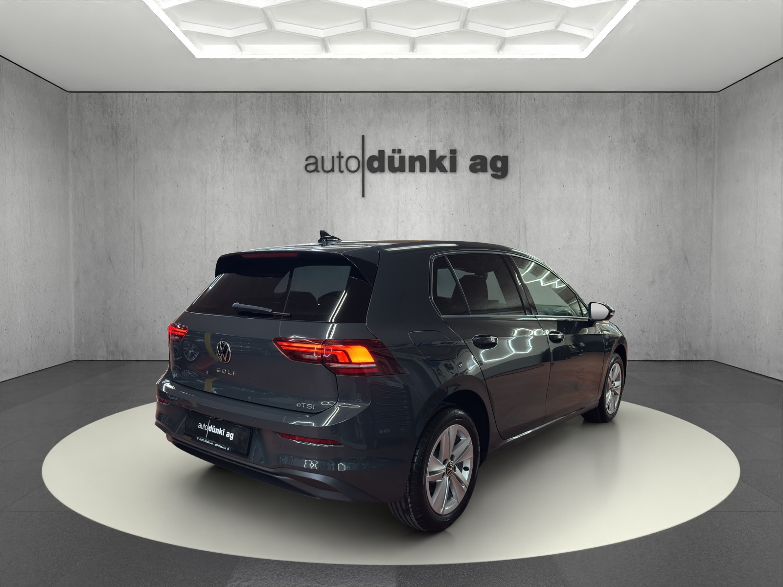 VW Golf 1.5 e TSI mHEV Value DSG-showroom-element-3
