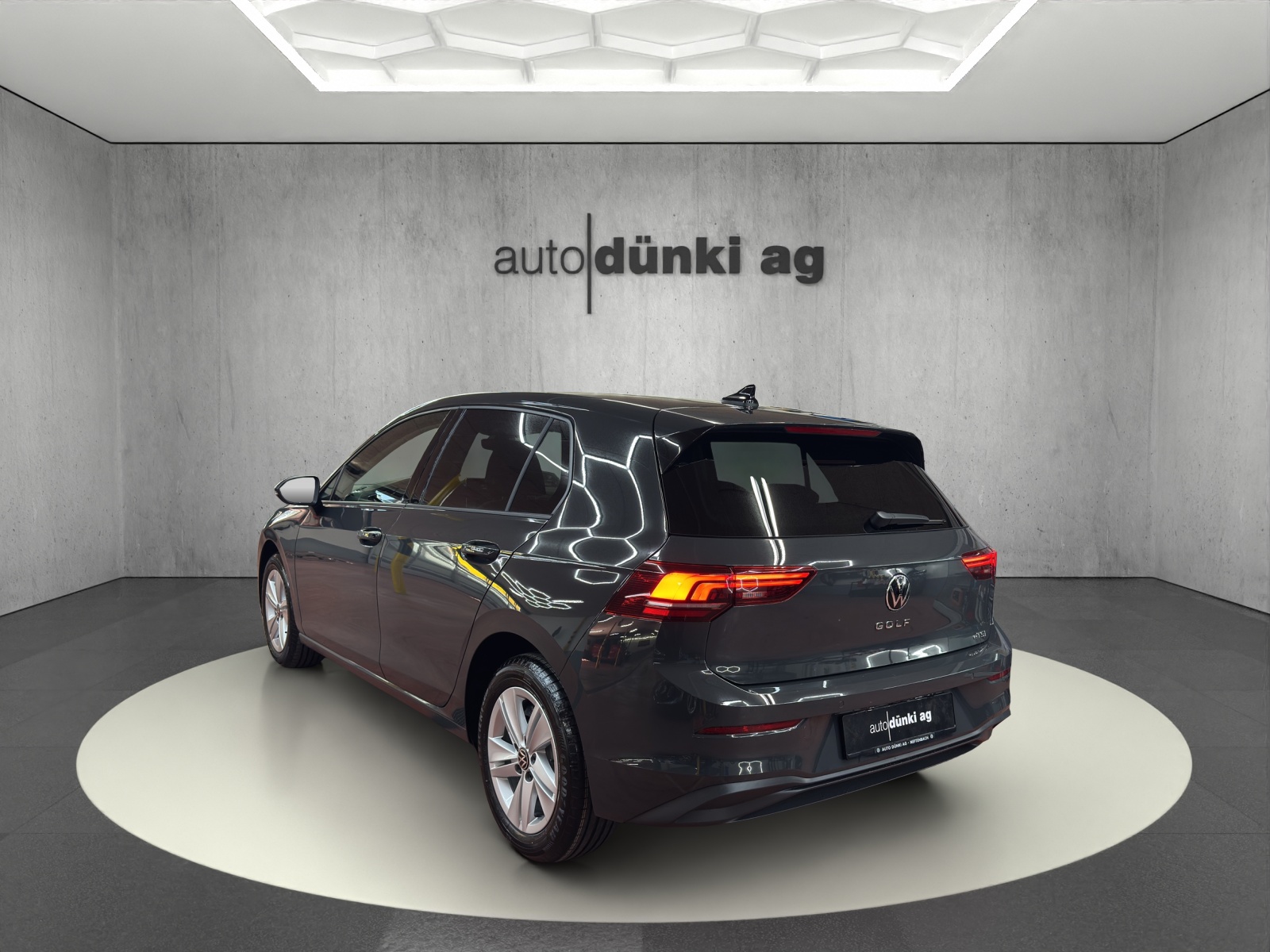 VW Golf 1.5 e TSI mHEV Value DSG-showroom-element-2