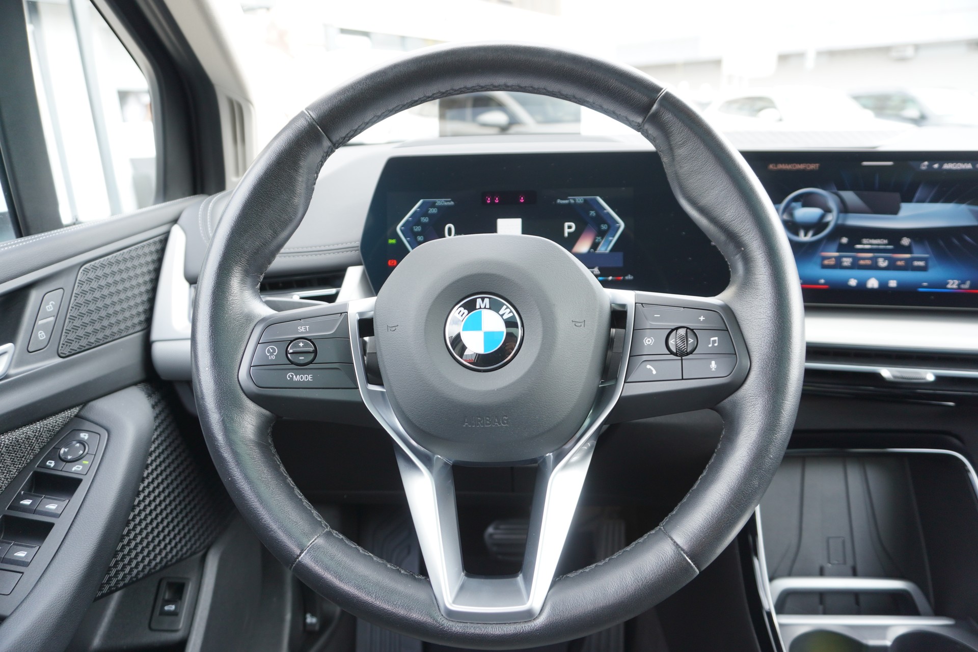 BMW 223d Active Tourer xDrive DKG-image-16