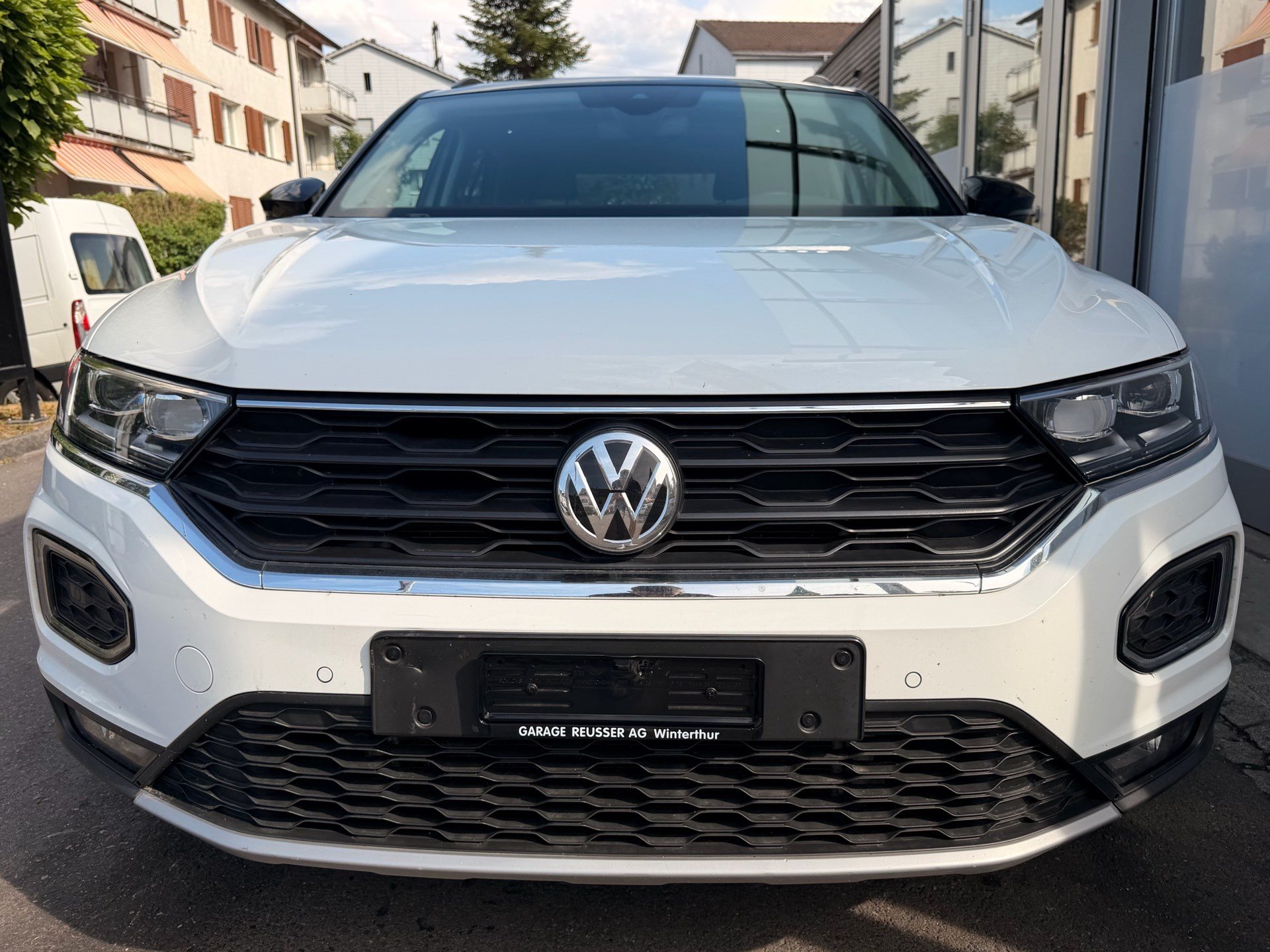 VW T-Roc 2.0 TSI 4MOTION STYLE ***ANHÄNGERKUPPLUNG & PANORAMAGLASDACH***-showroom-element-1
