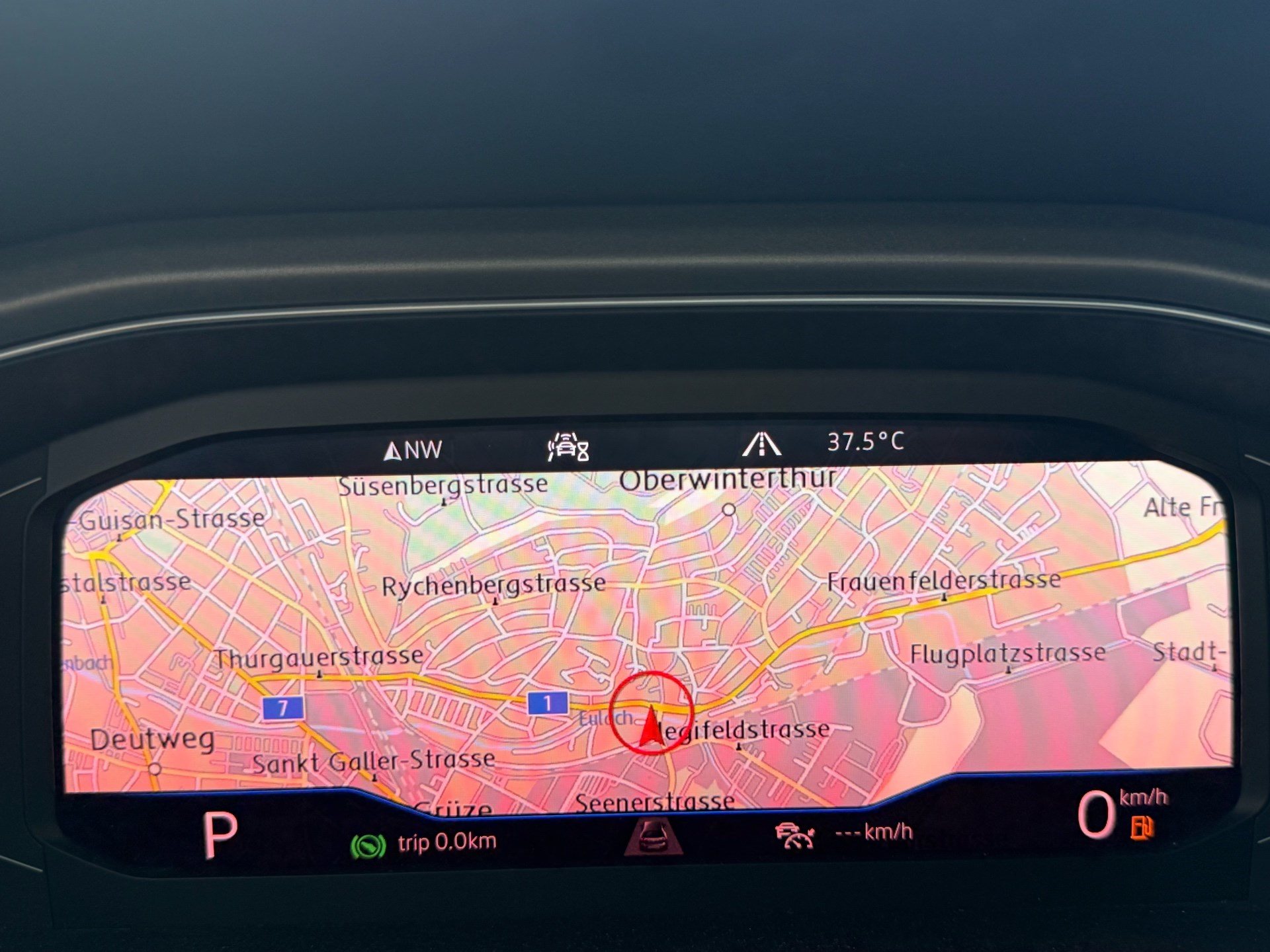 VW T-Roc 2.0 TSI 4MOTION STYLE ***ANHÄNGERKUPPLUNG & PANORAMAGLASDACH***-image-10