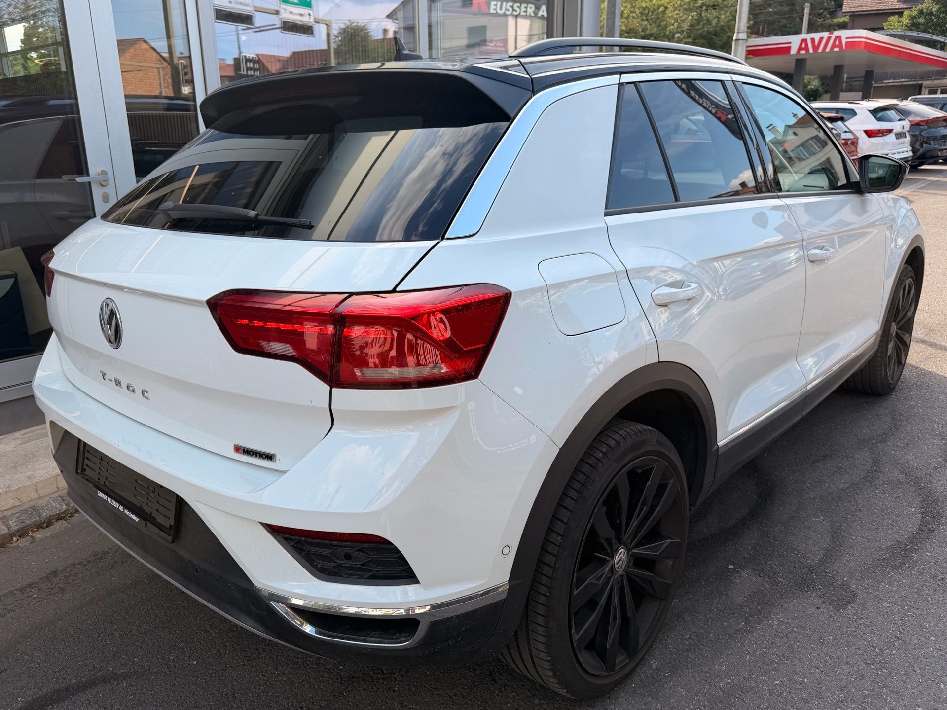 VW T-Roc 2.0 TSI 4MOTION STYLE ***ANHÄNGERKUPPLUNG & PANORAMAGLASDACH***-showroom-element-3