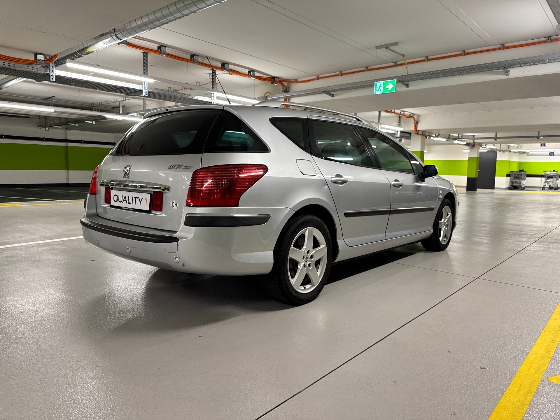 PEUGEOT 407 SW 2.2 ST Dynamic-image-4
