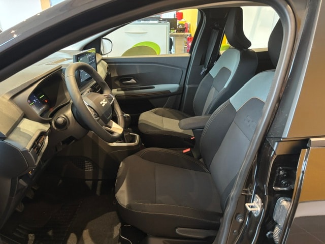 DACIA Sandero Stepway TCe 110 Extreme-image-8