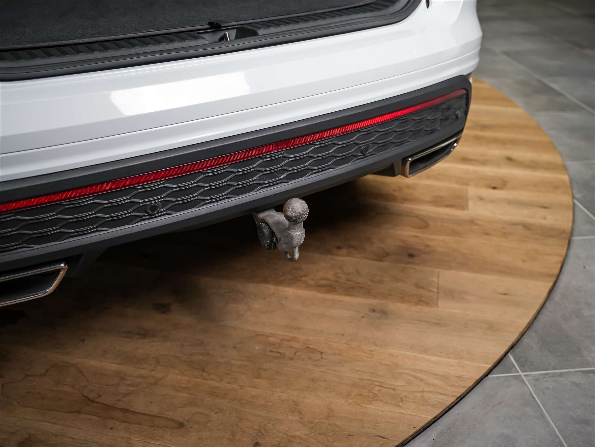 SKODA Kodiaq 2.0 TSI RS 4x4 *Head Up*Panorama*Standheizung*-image-44