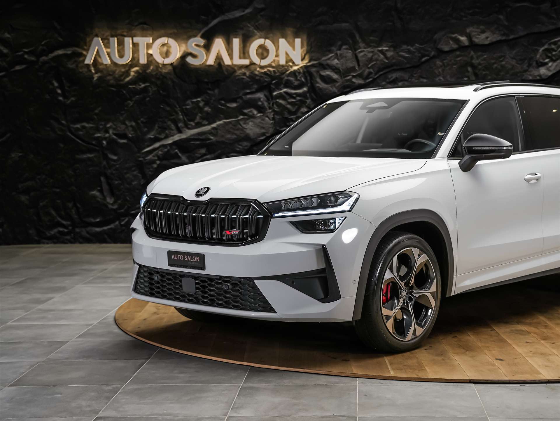 SKODA Kodiaq 2.0 TSI RS 4x4 *Head Up*Panorama*Standheizung*-image-16