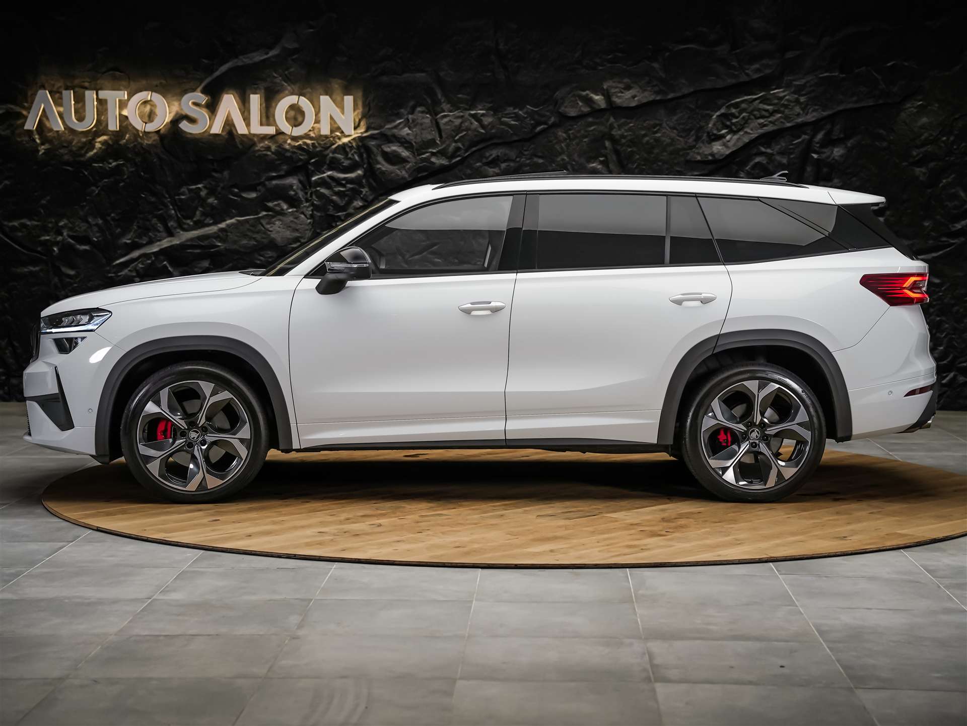 SKODA Kodiaq 2.0 TSI RS 4x4 *Head Up*Panorama*Standheizung*-showroom-element-1