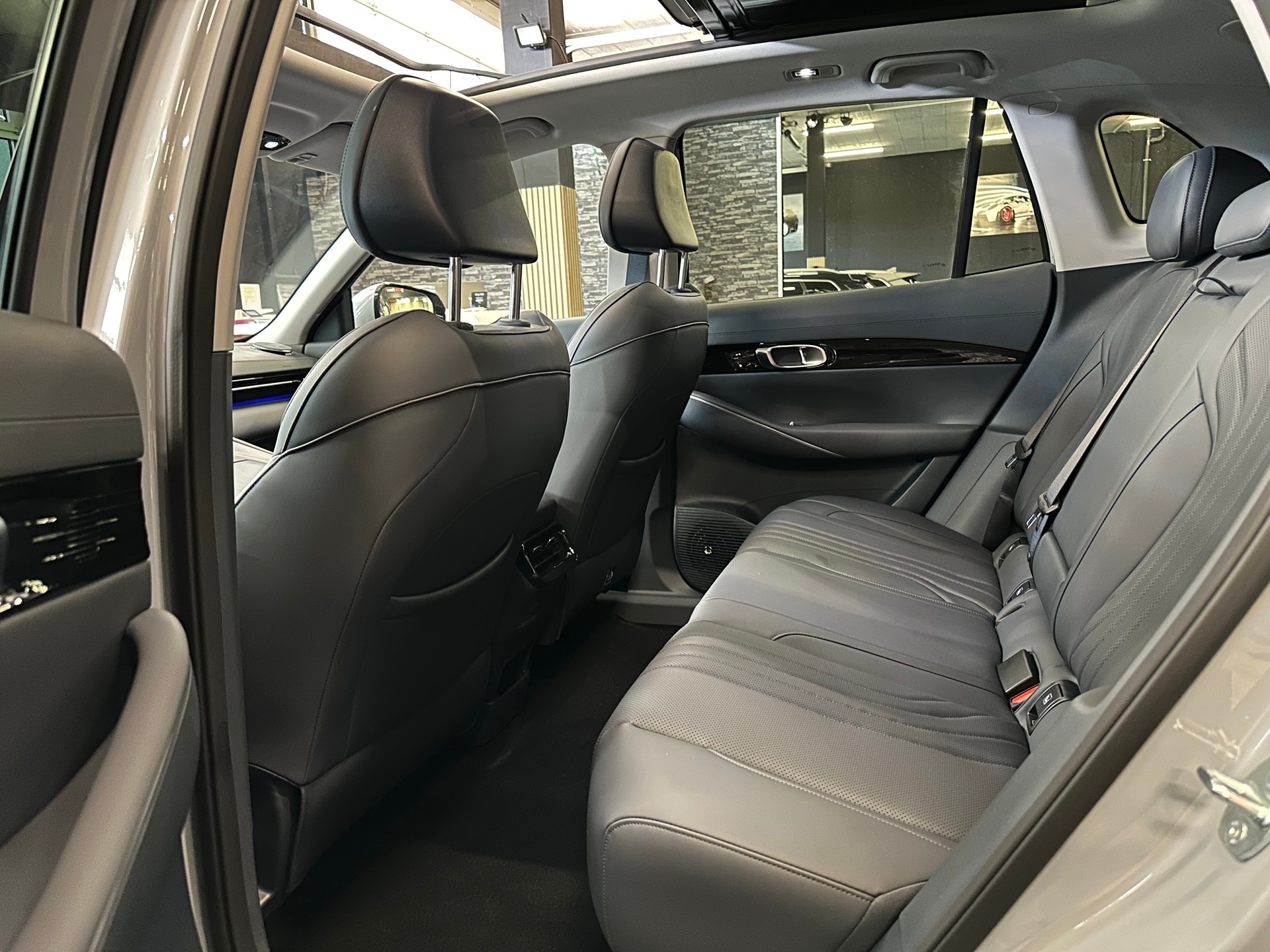 GEELY E5 MAX+ EV 68.4 kWh-image-13