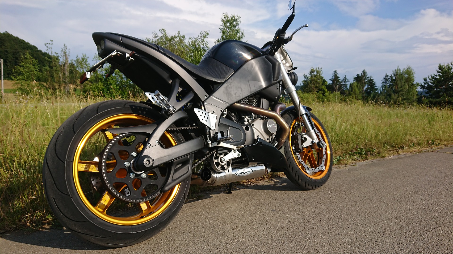 BUELL XB12S Lightning-image-1