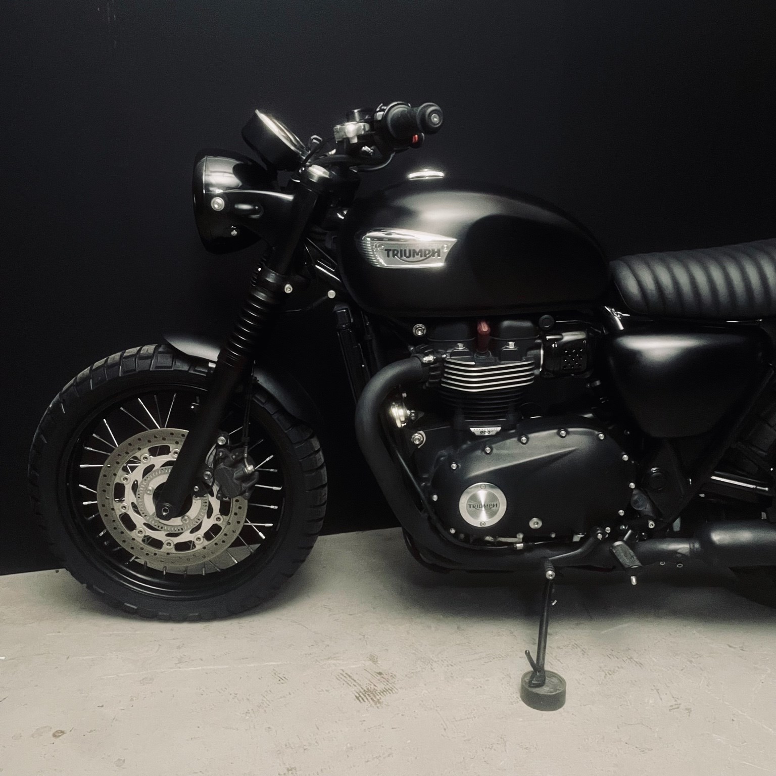 TRIUMPH Bonneville 900 T 100 ABS-image-5