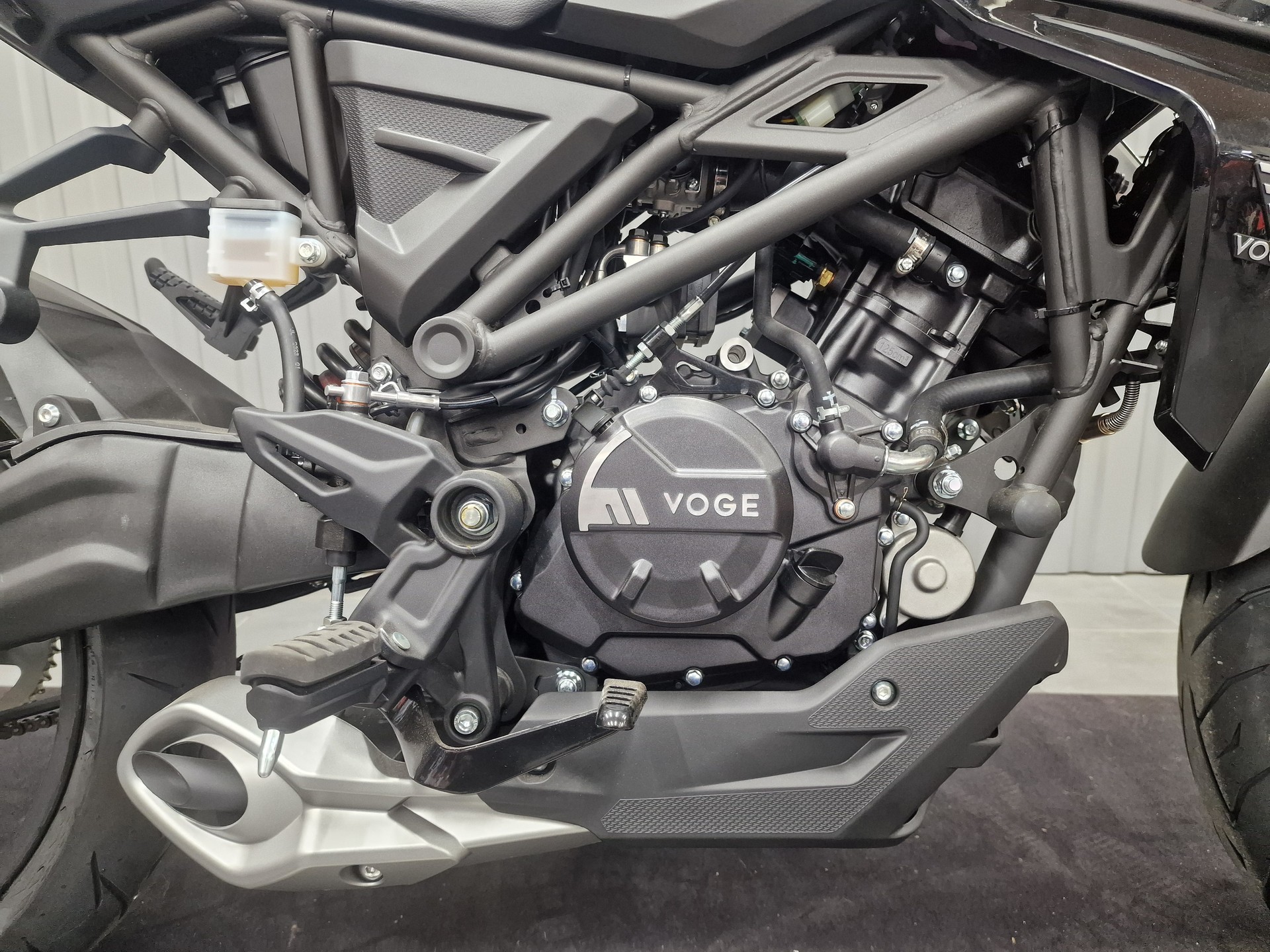 VOGE 125 R-image-3