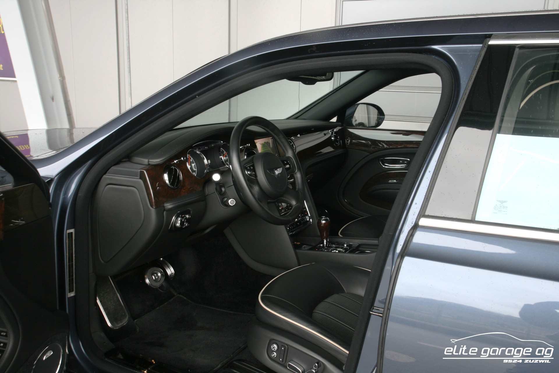 BENTLEY Mulsanne-image-11