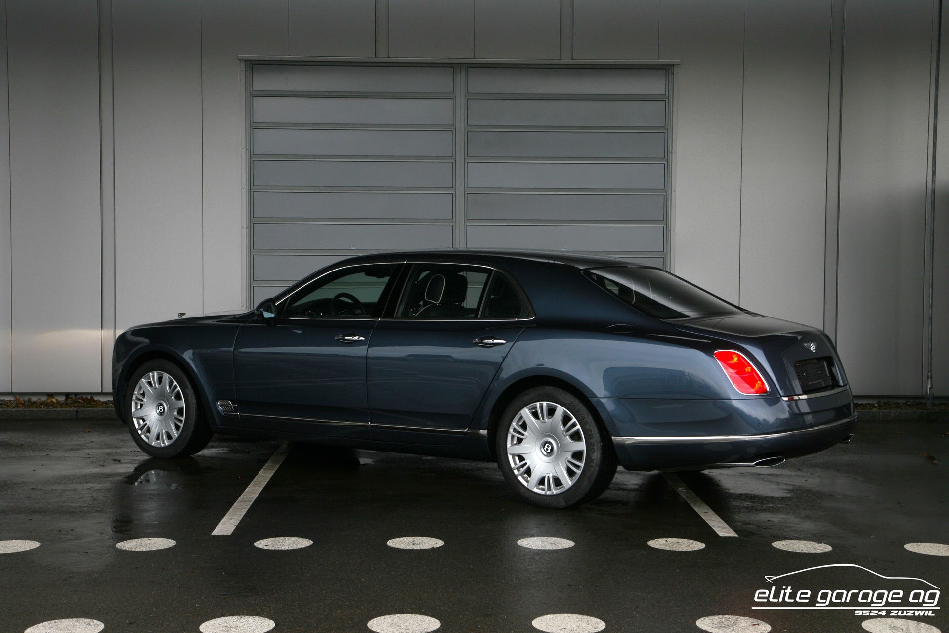BENTLEY Mulsanne-image-2