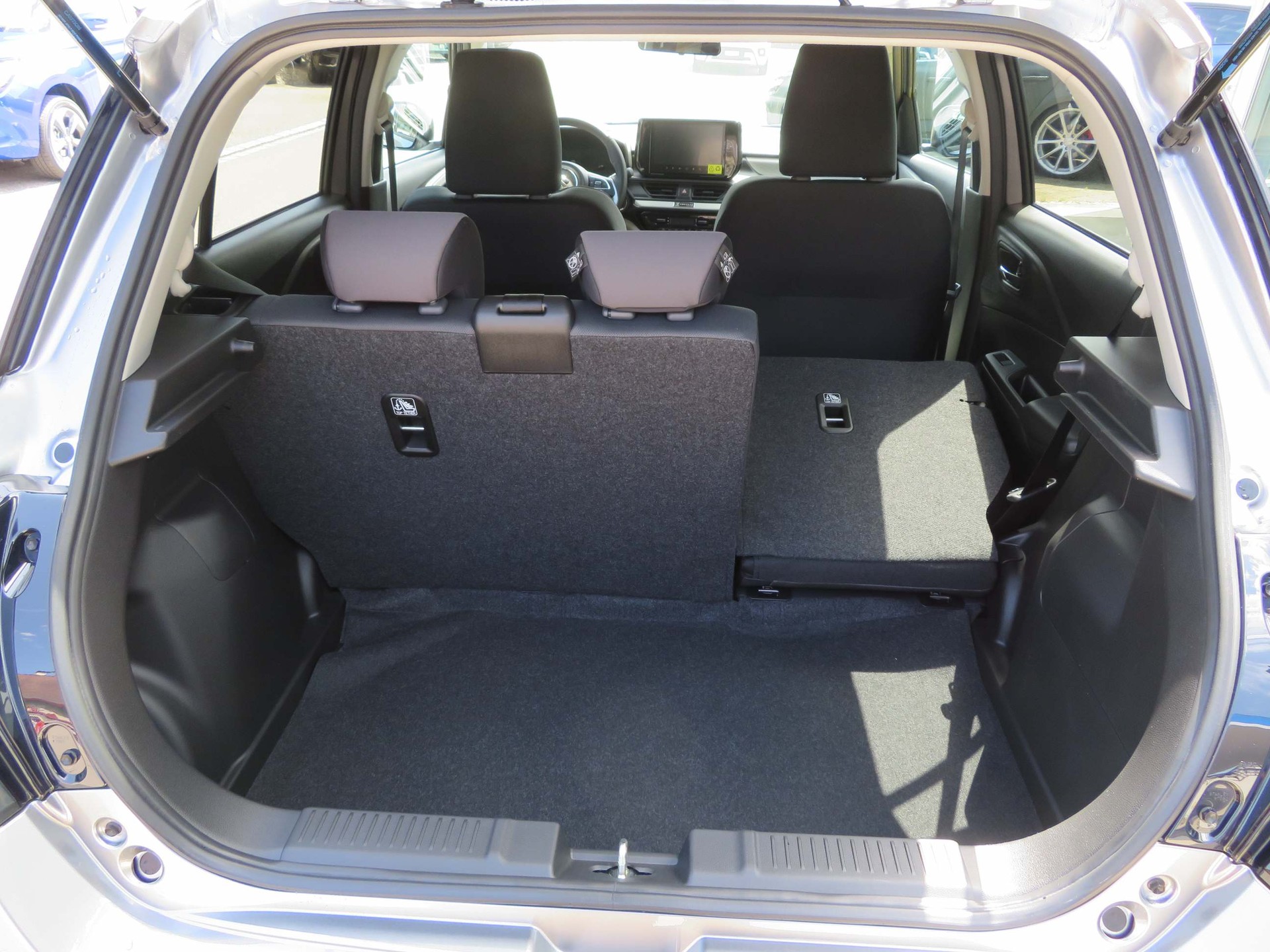 SUZUKI Swift 1.2 1st Edition Hybrid MY24-image-12