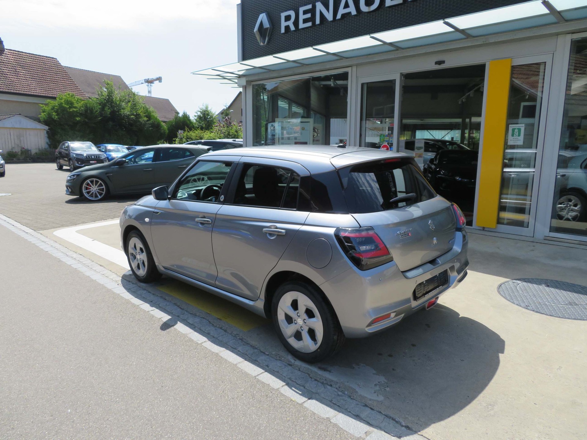 SUZUKI Swift 1.2 1st Edition Hybrid MY24-image-6