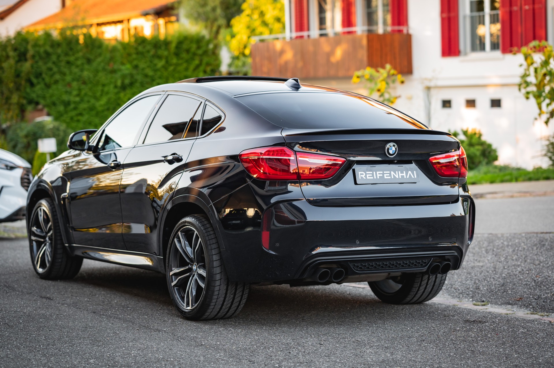 BMW X6M Steptronic-image-5