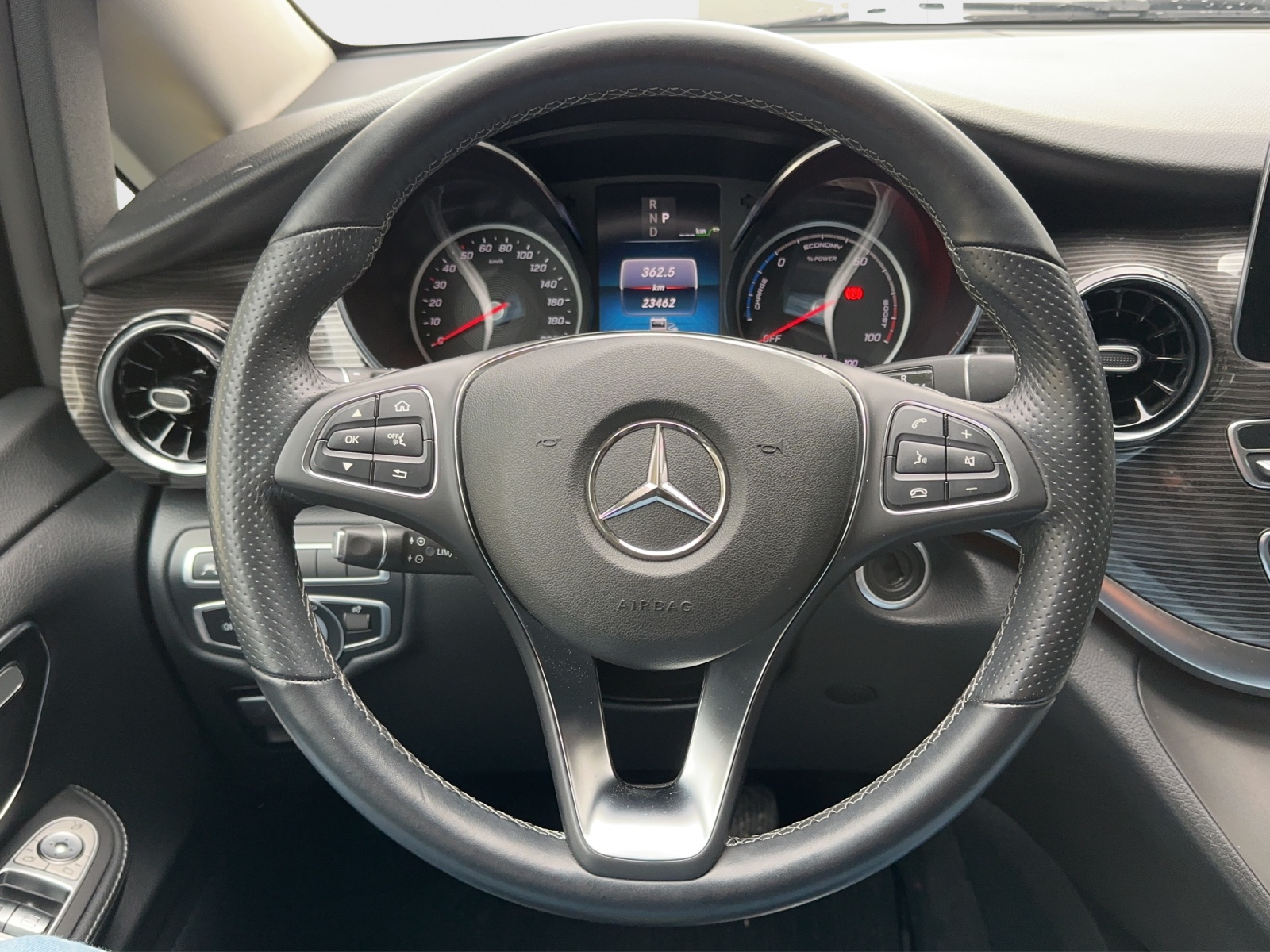 MERCEDES-BENZ EQV 300 Avantgarde lang 7-Plätze-image-10