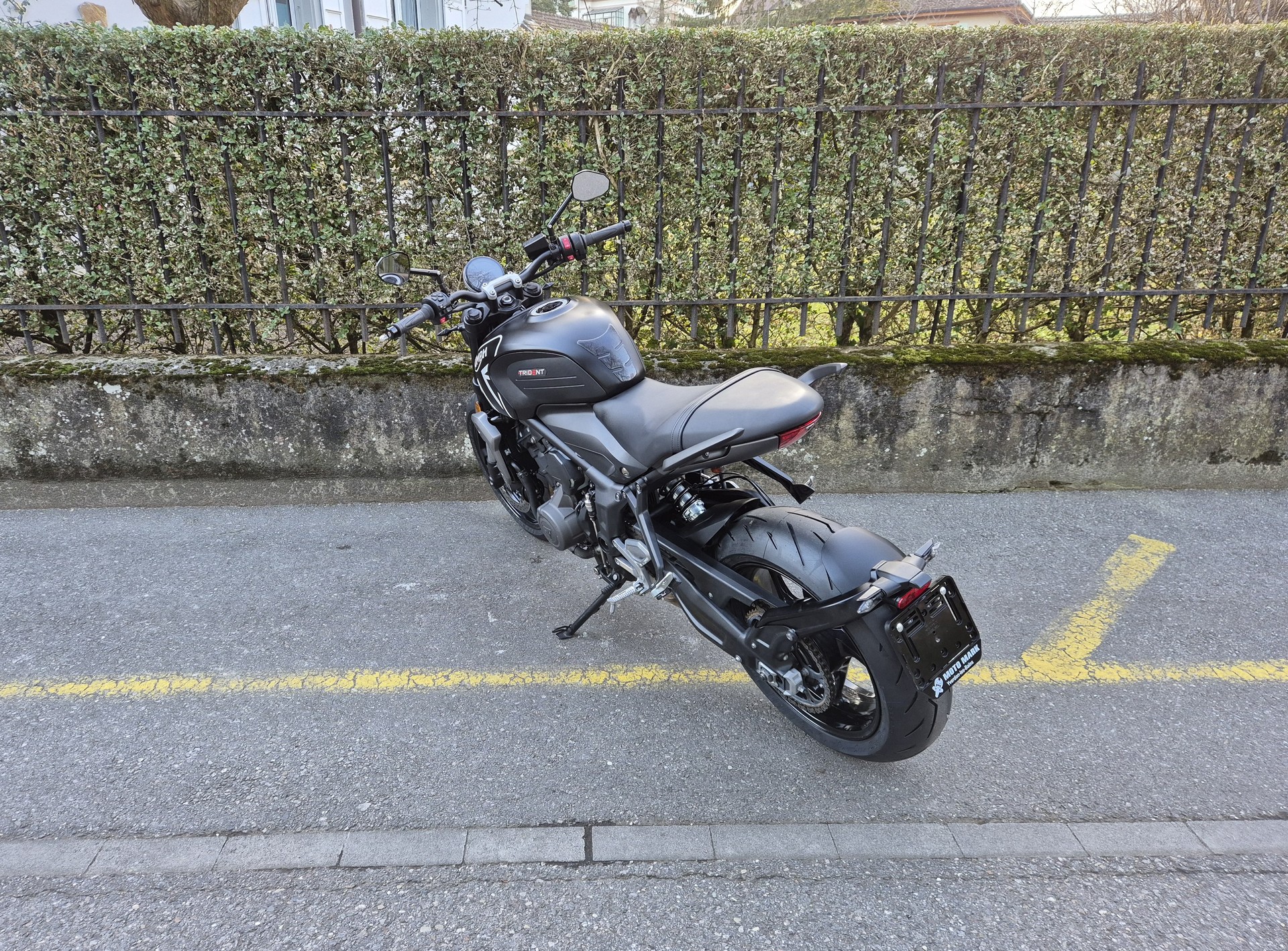 TRIUMPH Trident 660-image-2