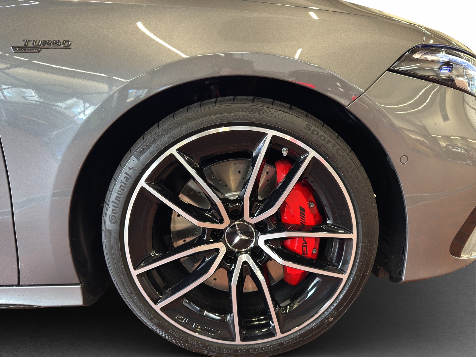 MERCEDES-BENZ A AMG 35 4Matic+ 8G-DCT-image-20
