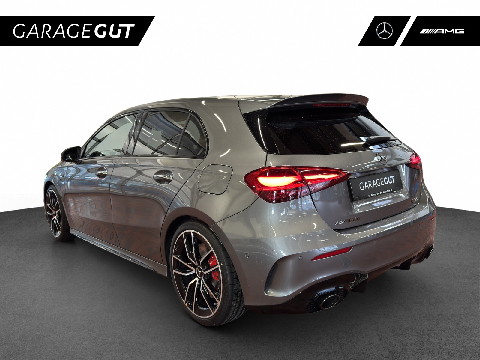 MERCEDES-BENZ A AMG 35 4Matic+ 8G-DCT-showroom-element-2