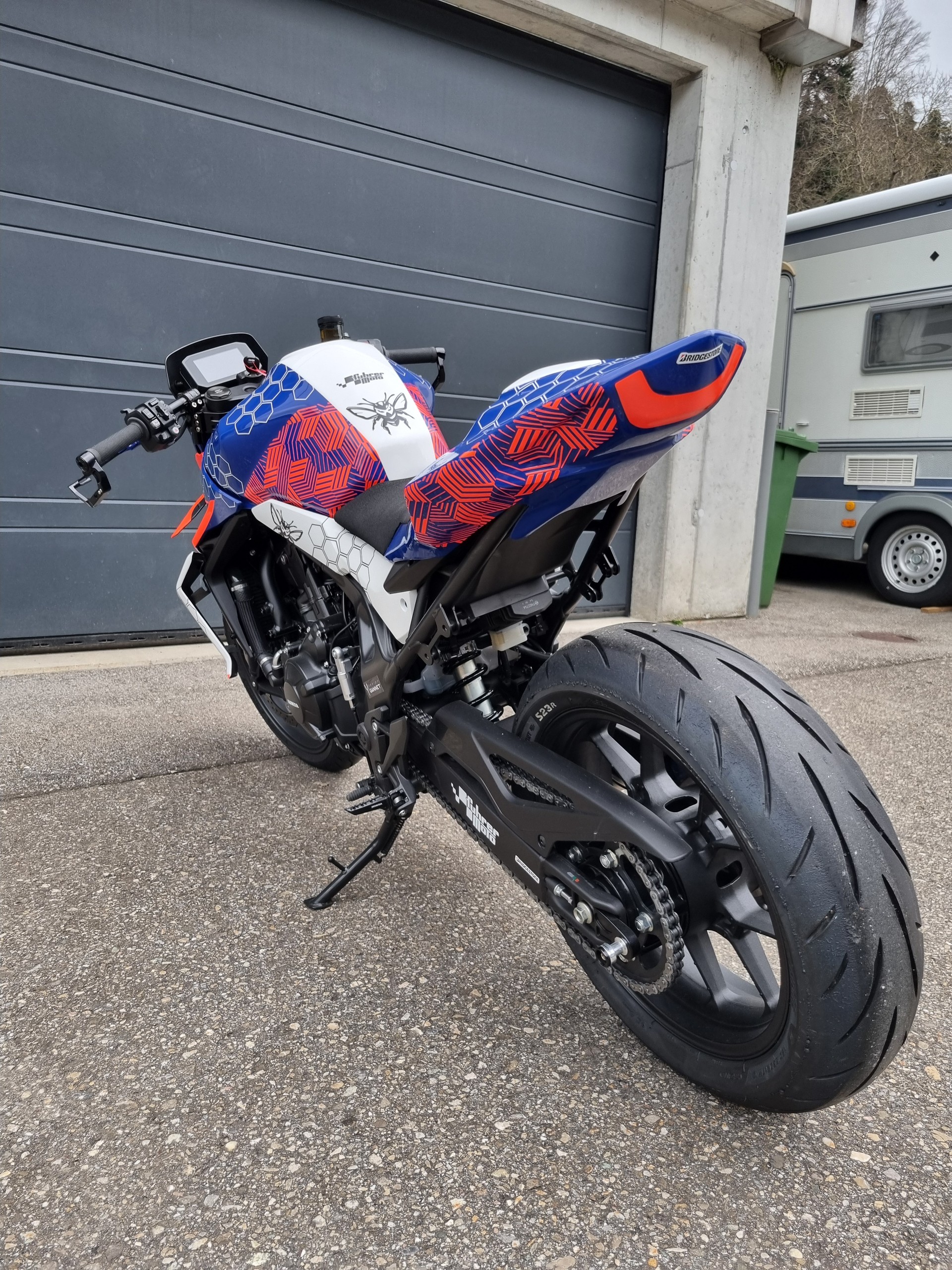 HONDA CB 750 Hornet-image-13
