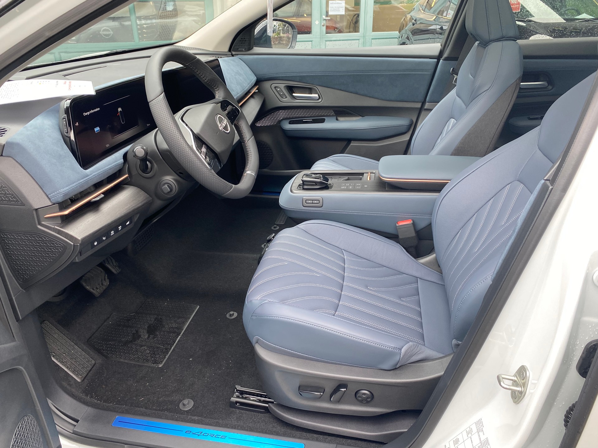 NISSAN Ariya 87 kWh e-4orce Evolve400 Allrad-image-10
