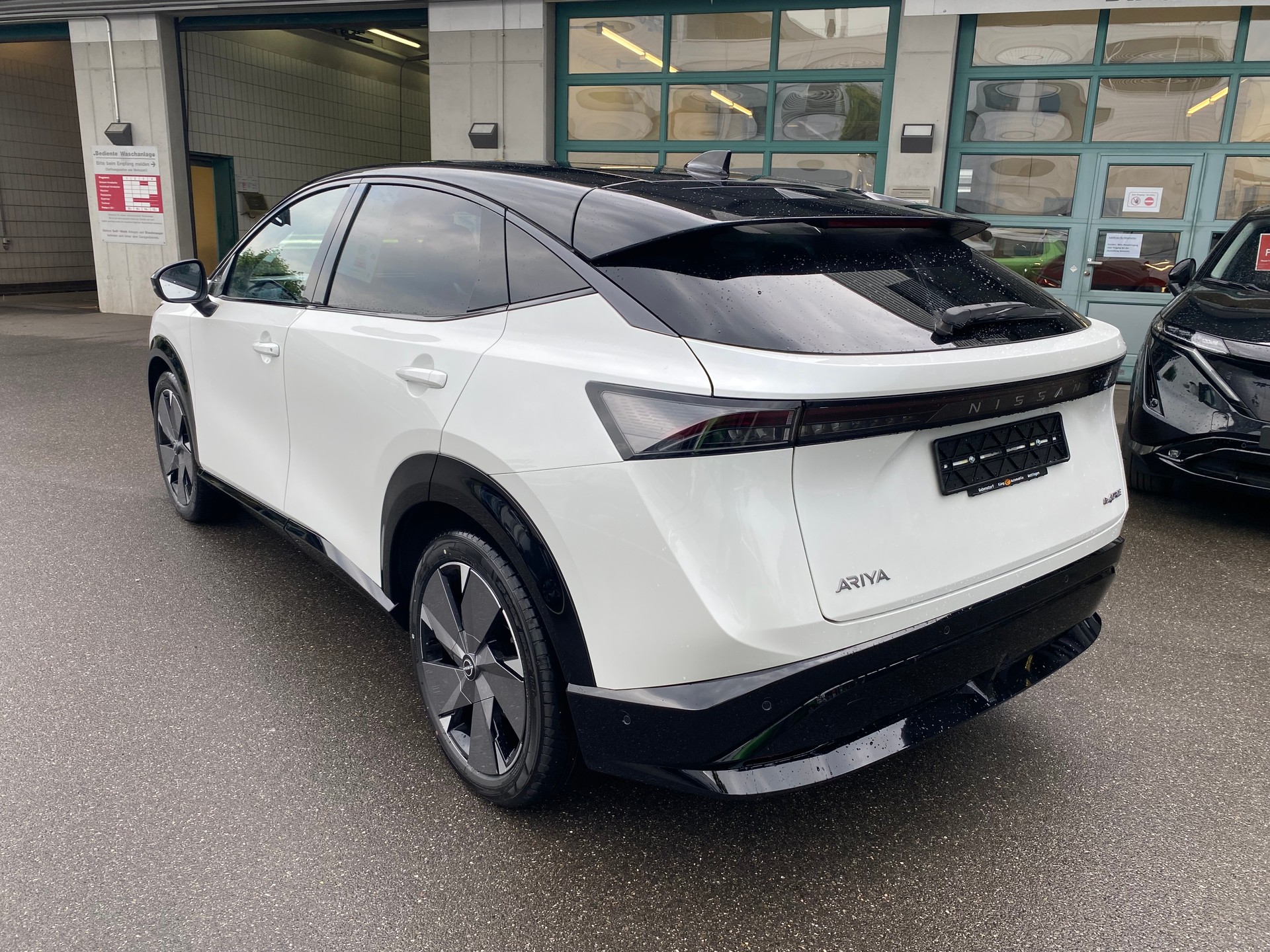 NISSAN Ariya 87 kWh e-4orce Evolve400 Allrad-image-7