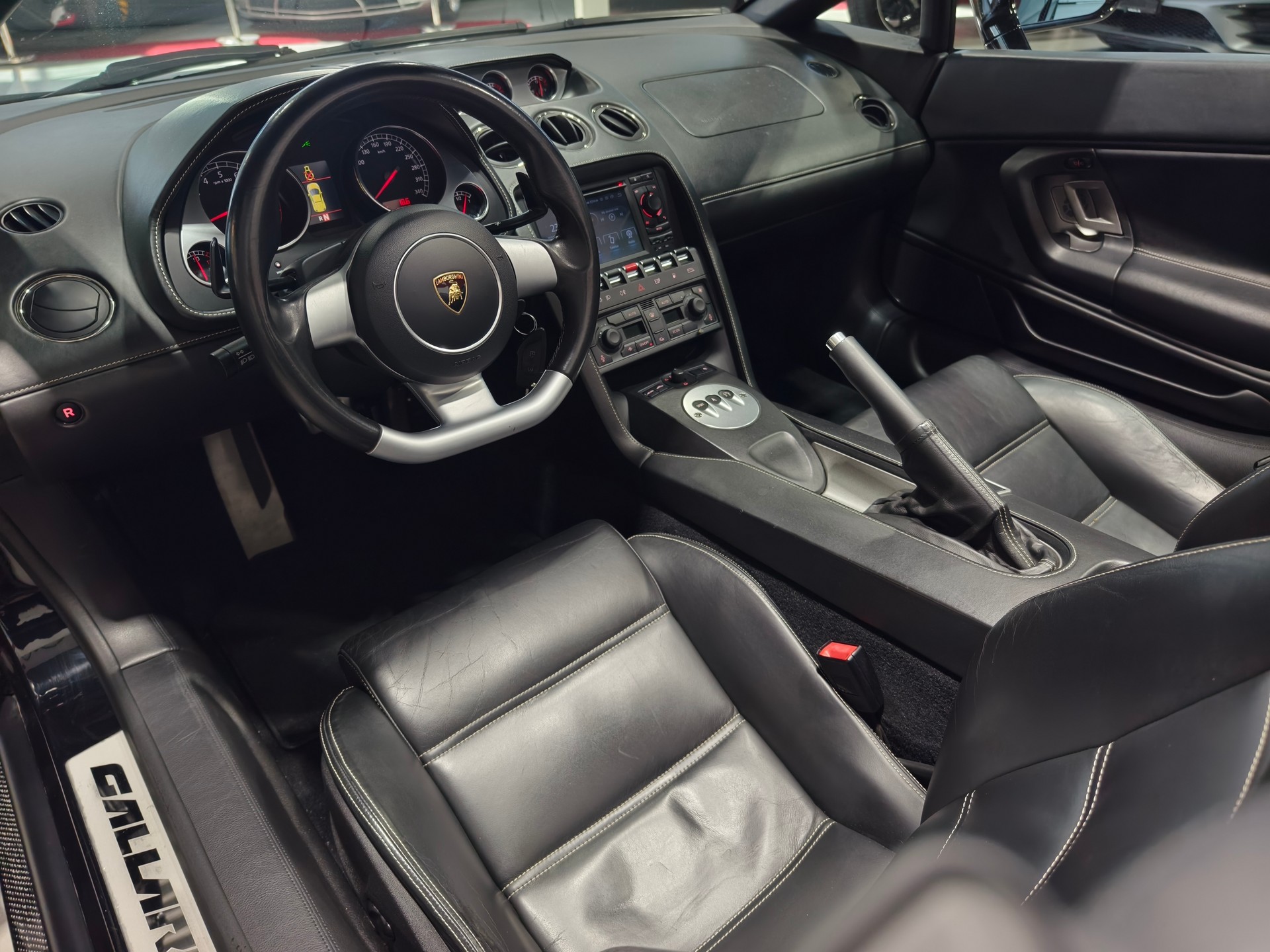 LAMBORGHINI Gallardo 5.0 V10 Spyder-image-11