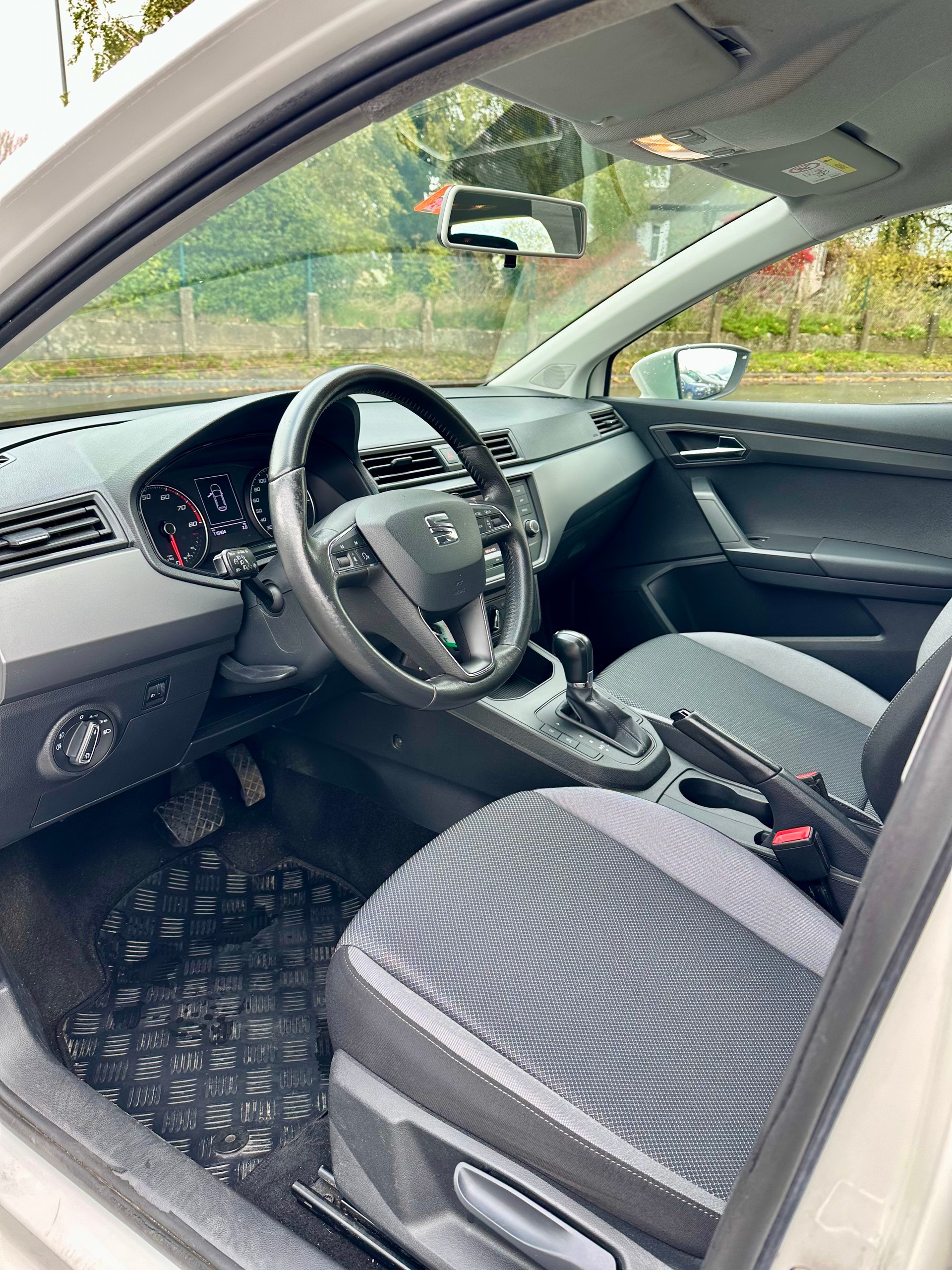 SEAT Ibiza 1.0 EcoTSI DSG Style-image-9