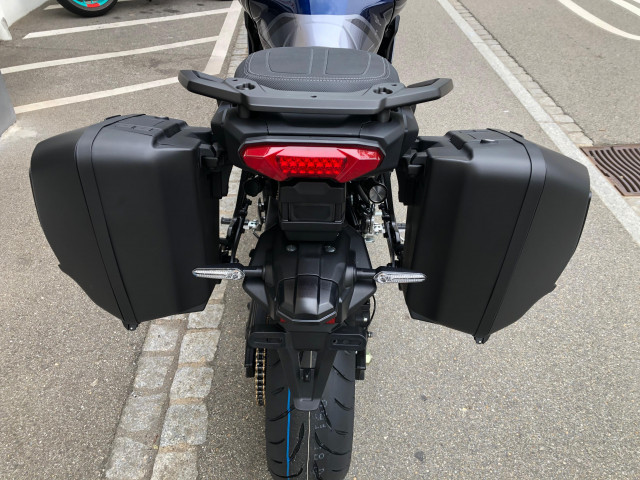 YAMAHA Tracer 9 GT+ Y-AMT-image-8