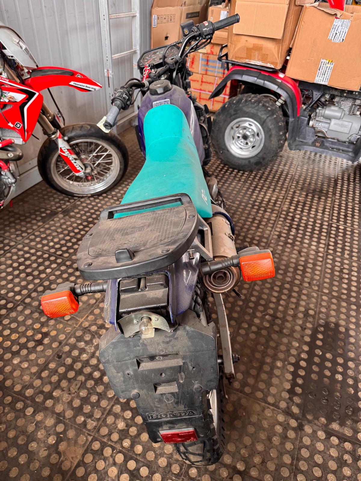 HONDA NX 250 M-image-7